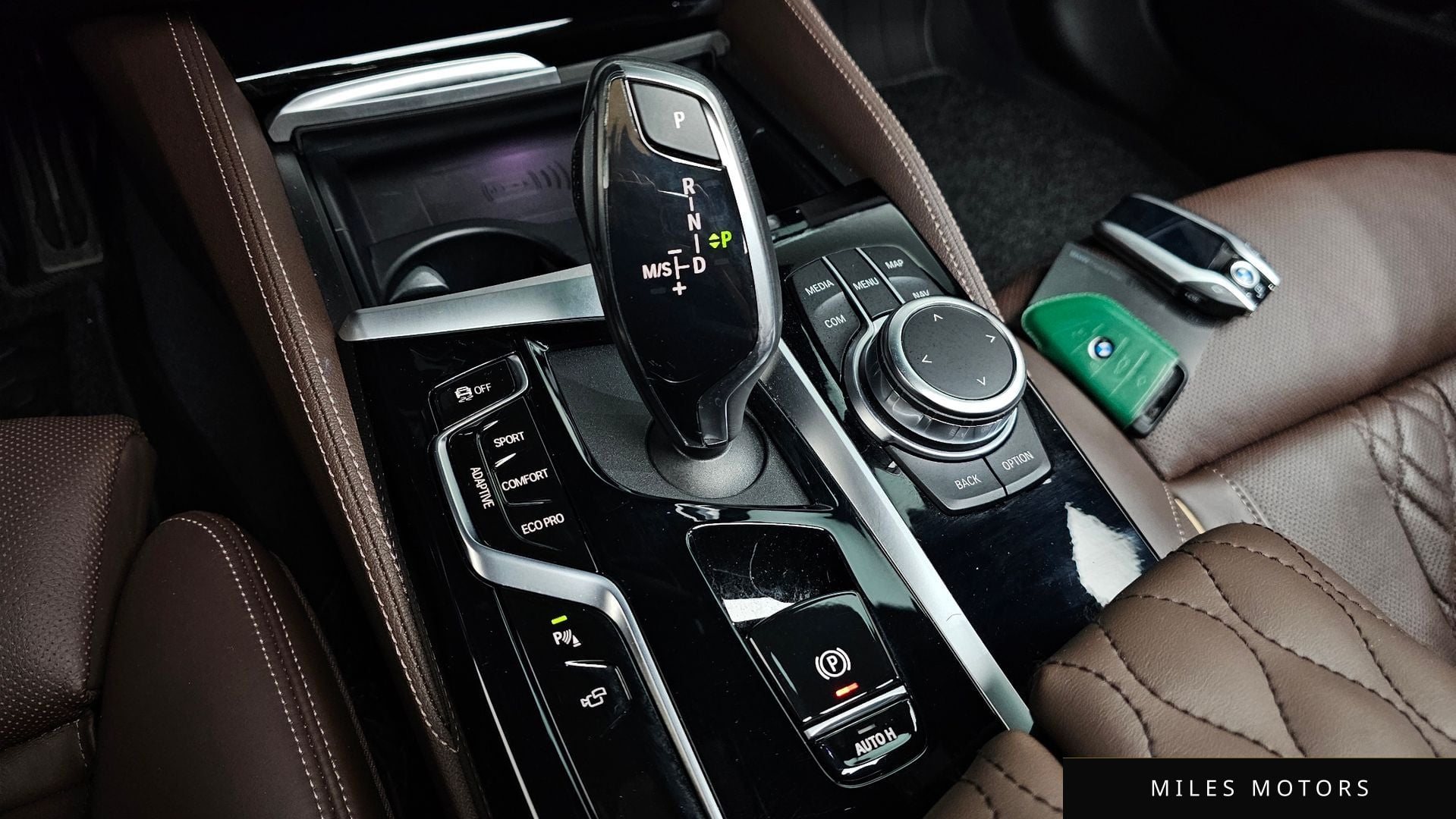 BMW 5 Series (G30) 2022 — миниатюра 11