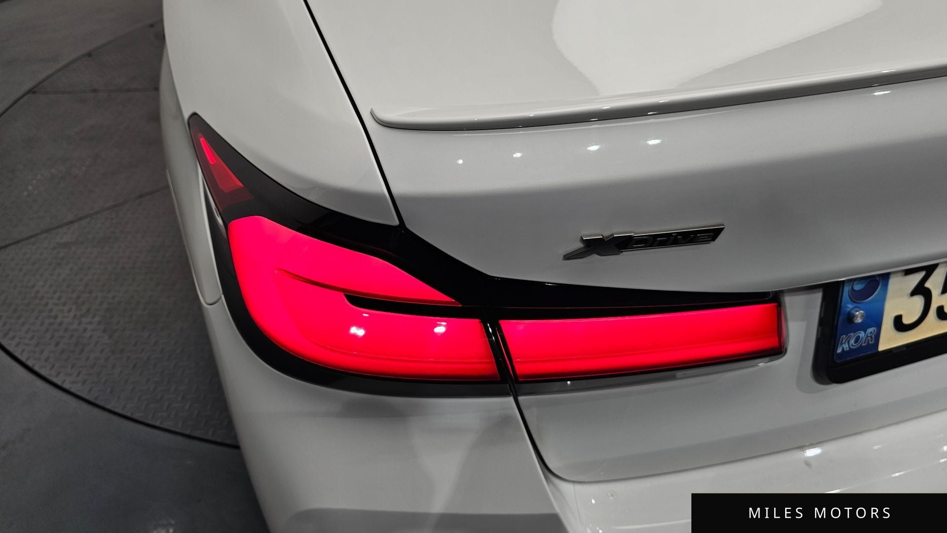 BMW 5 Series (G30) 2022 — миниатюра 8