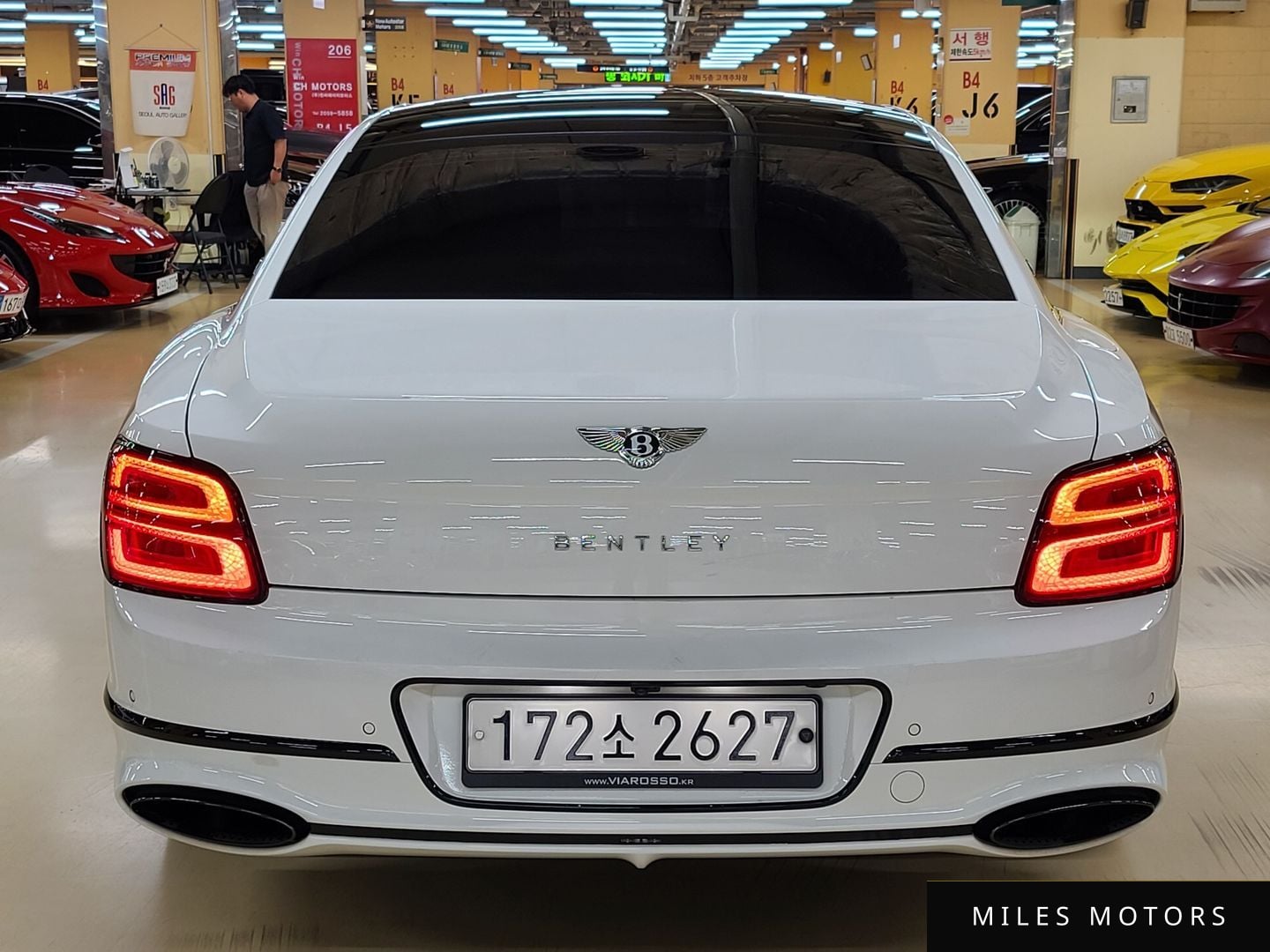 Bentley Flying Spur 2020 — миниатюра 4