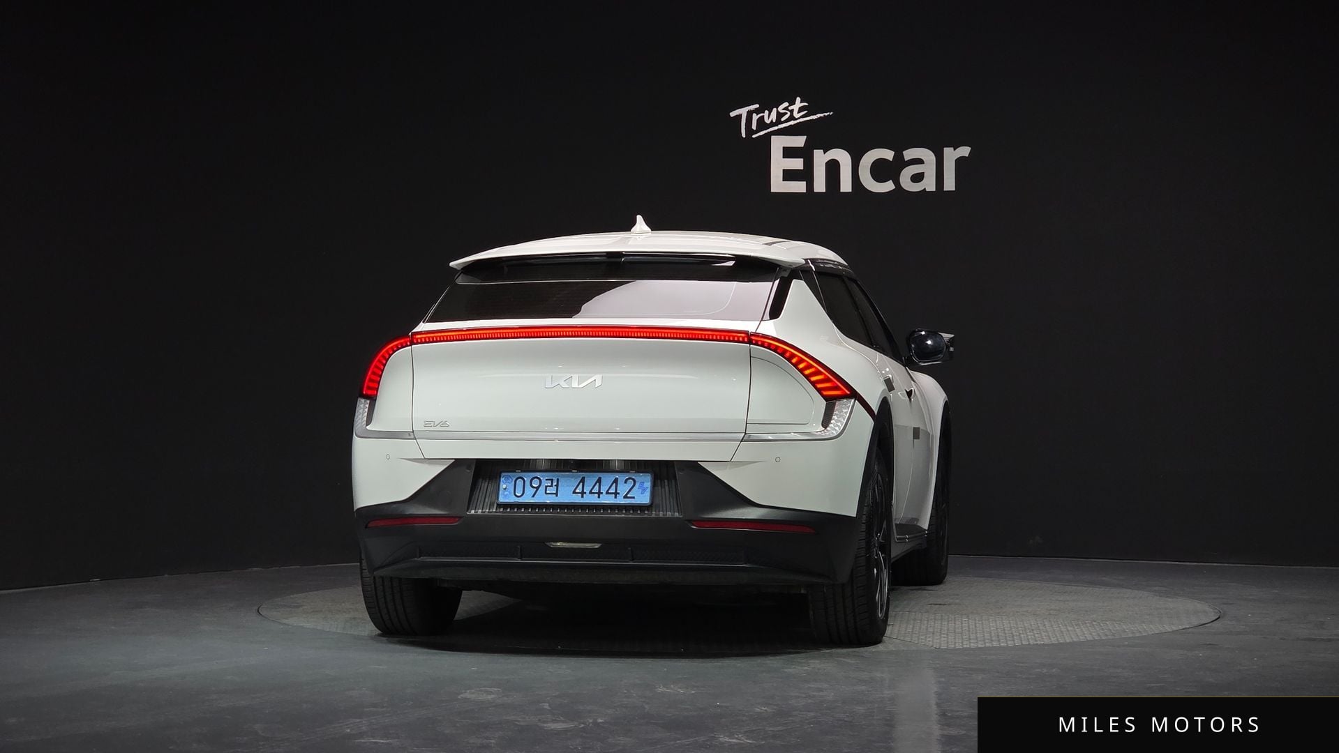 Kia EV6 2022 — миниатюра 4