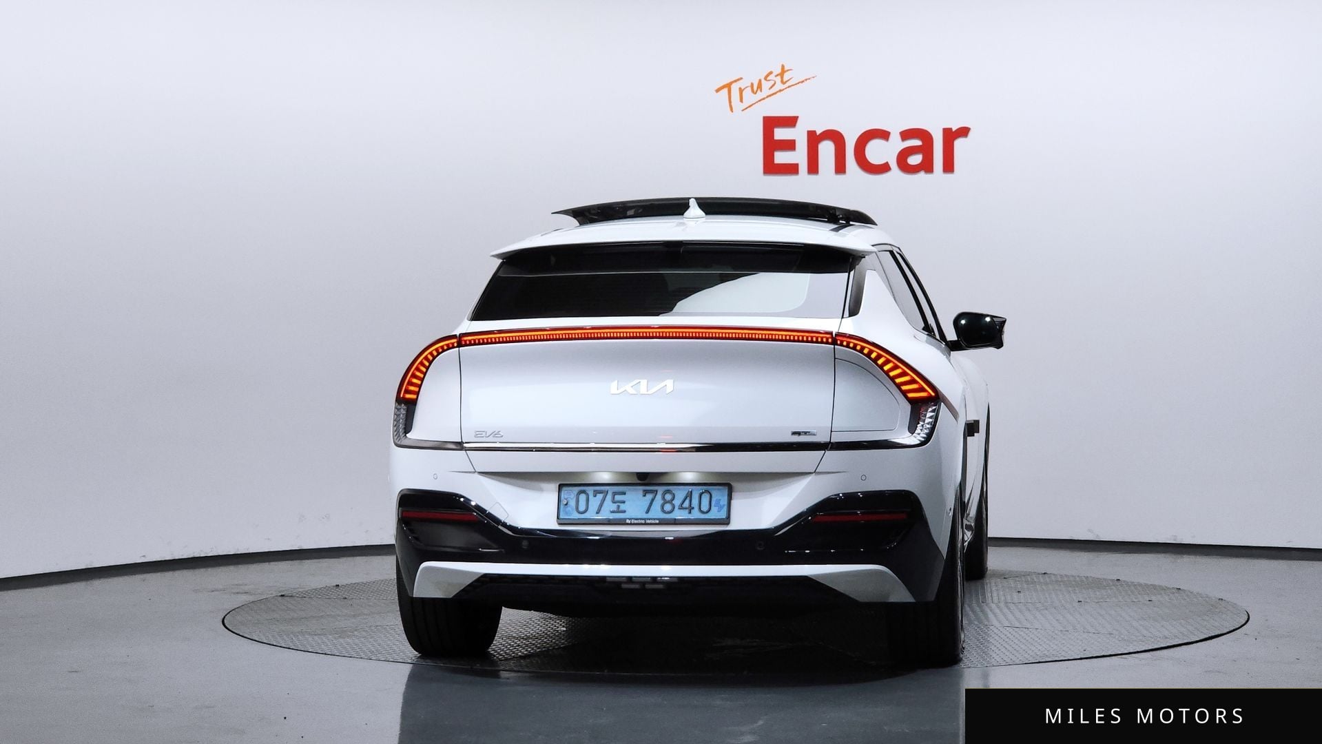 Kia EV6 2022 — миниатюра 3