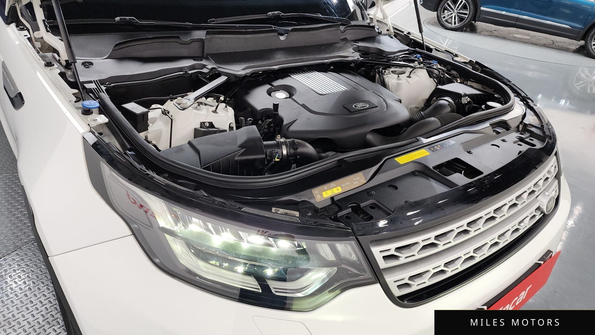 Land Rover Discovery 2019 — миниатюра 6