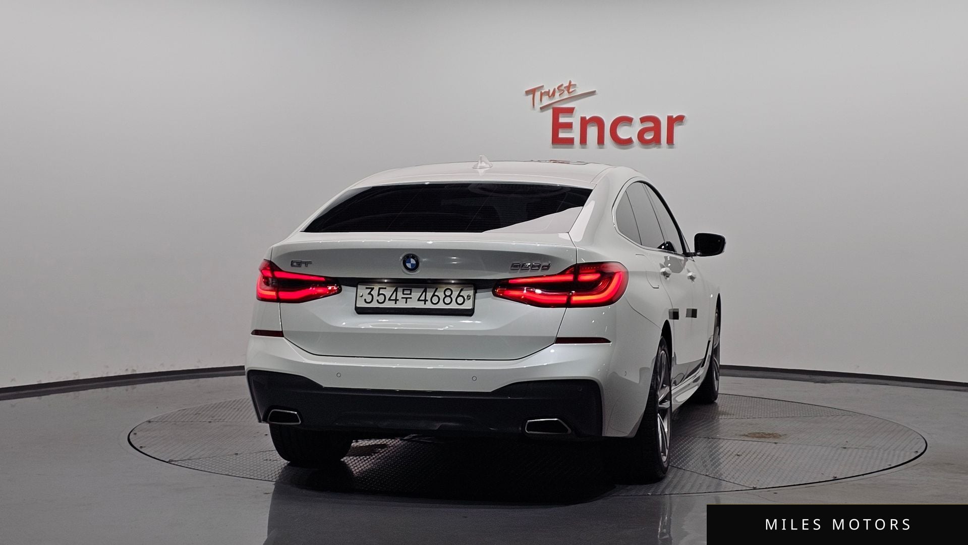 BMW 6 Series GT (G32) 2020 — миниатюра 3