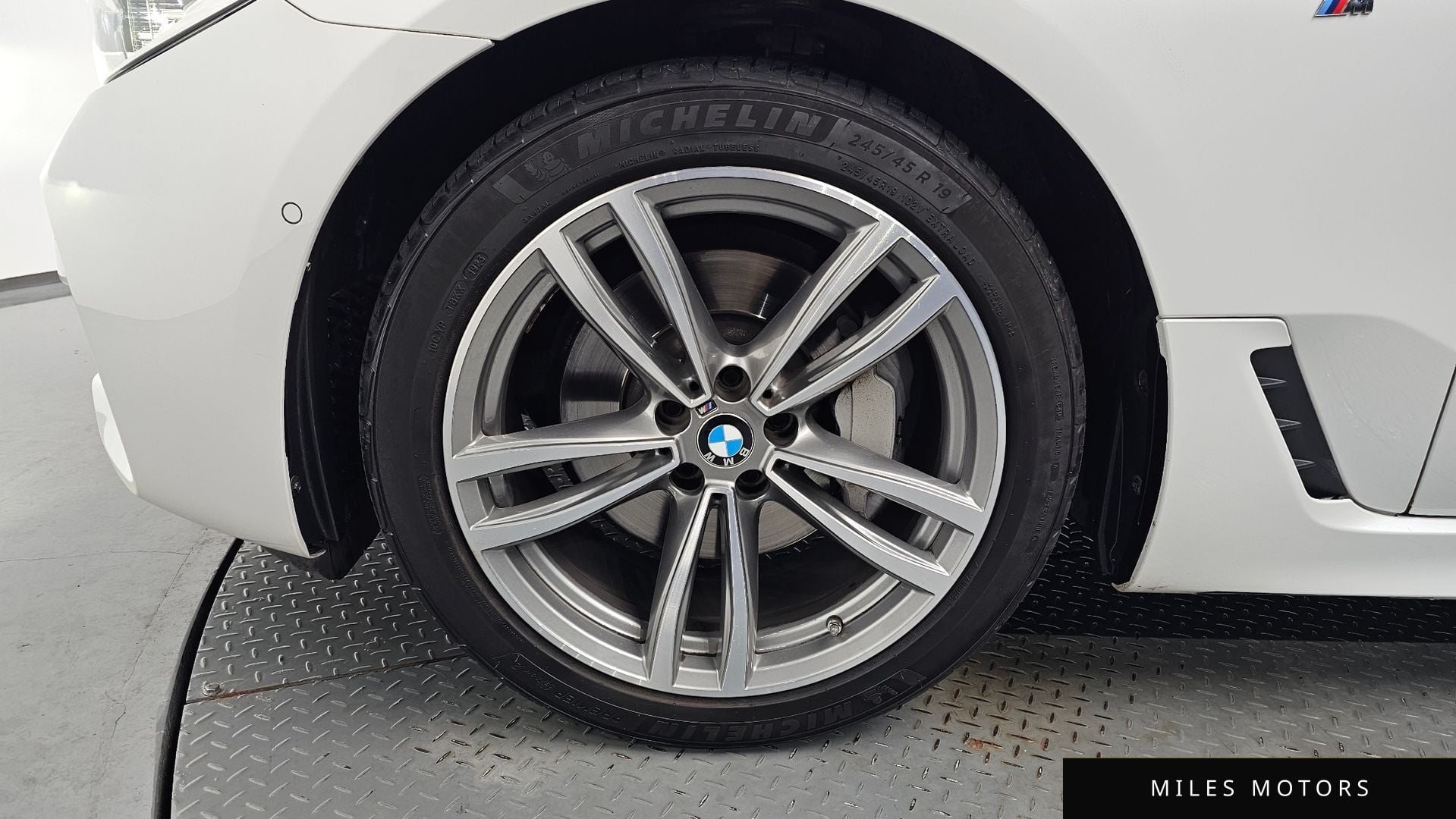 BMW 6 Series GT (G32) 2020 — миниатюра 4