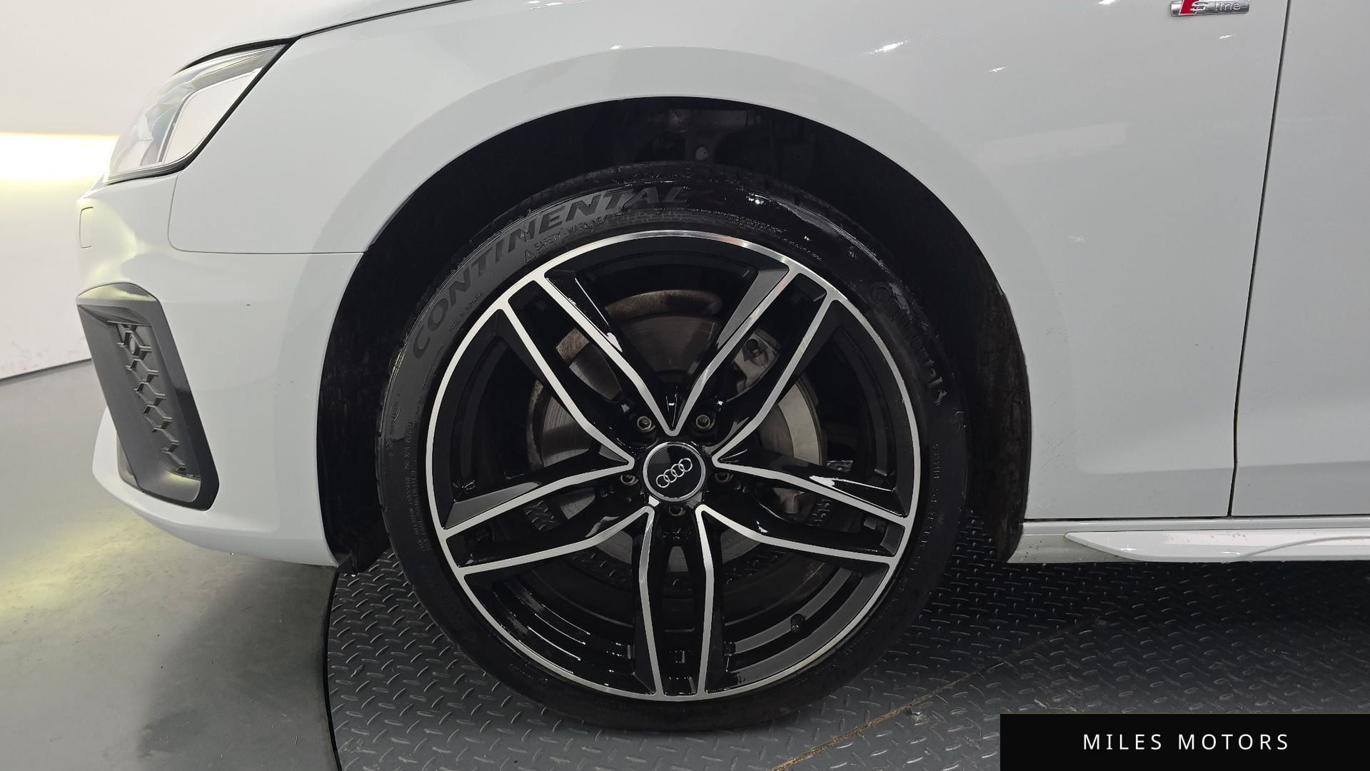 Audi A4 (B9) 2020 — миниатюра 4