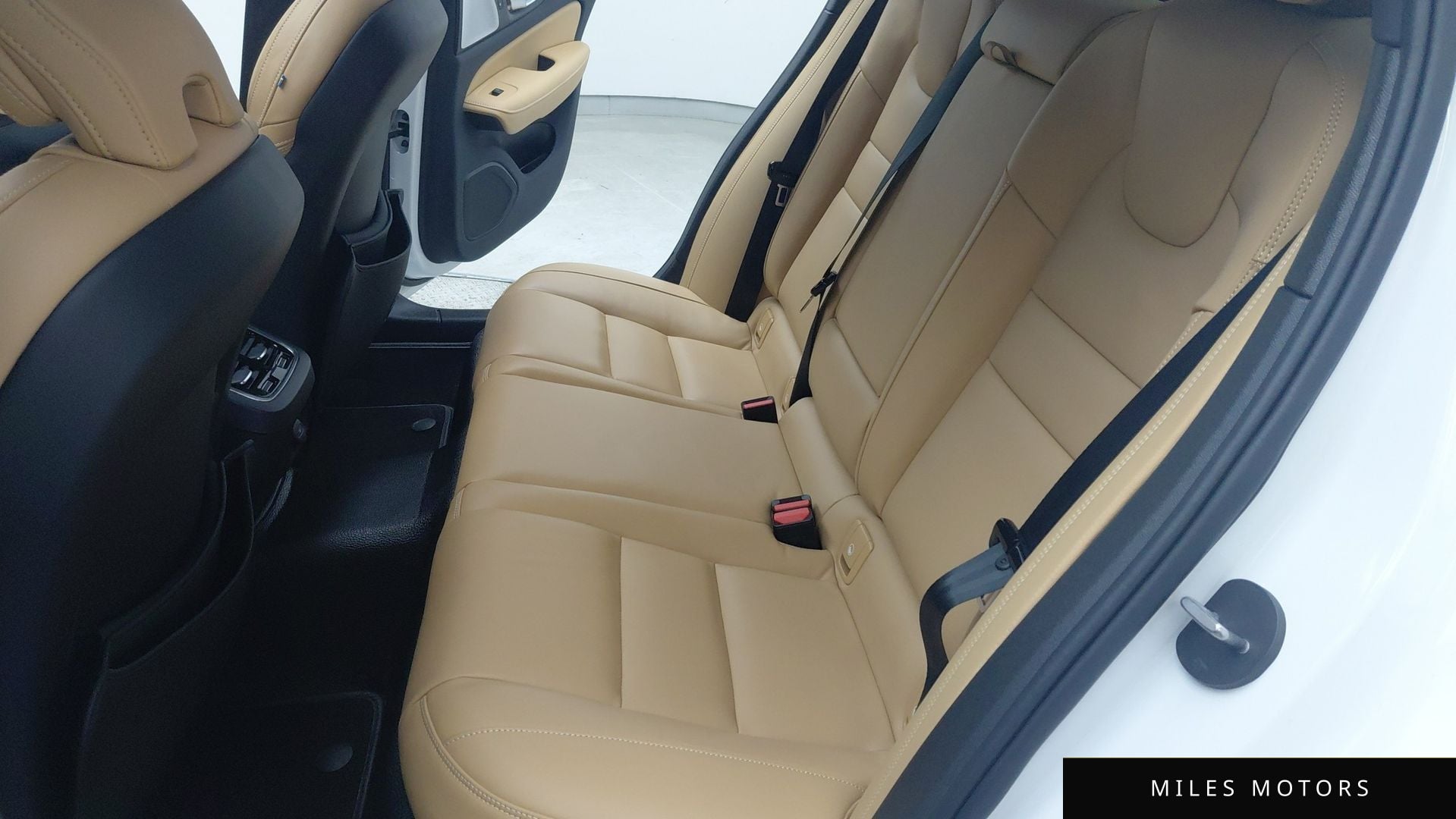 Volvo S60 2024 — миниатюра 12