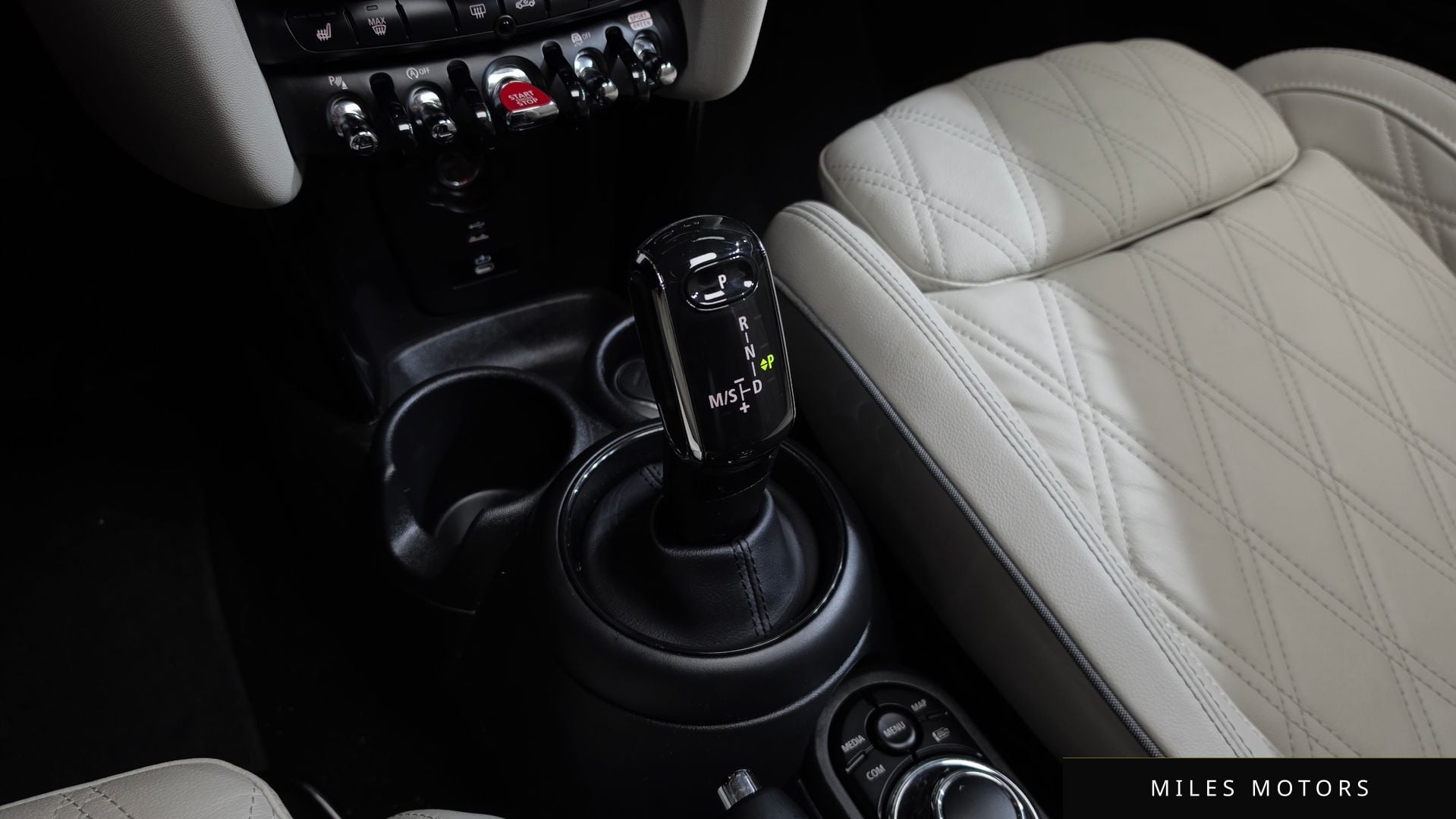 MINI Cooper S 2023 — миниатюра 12