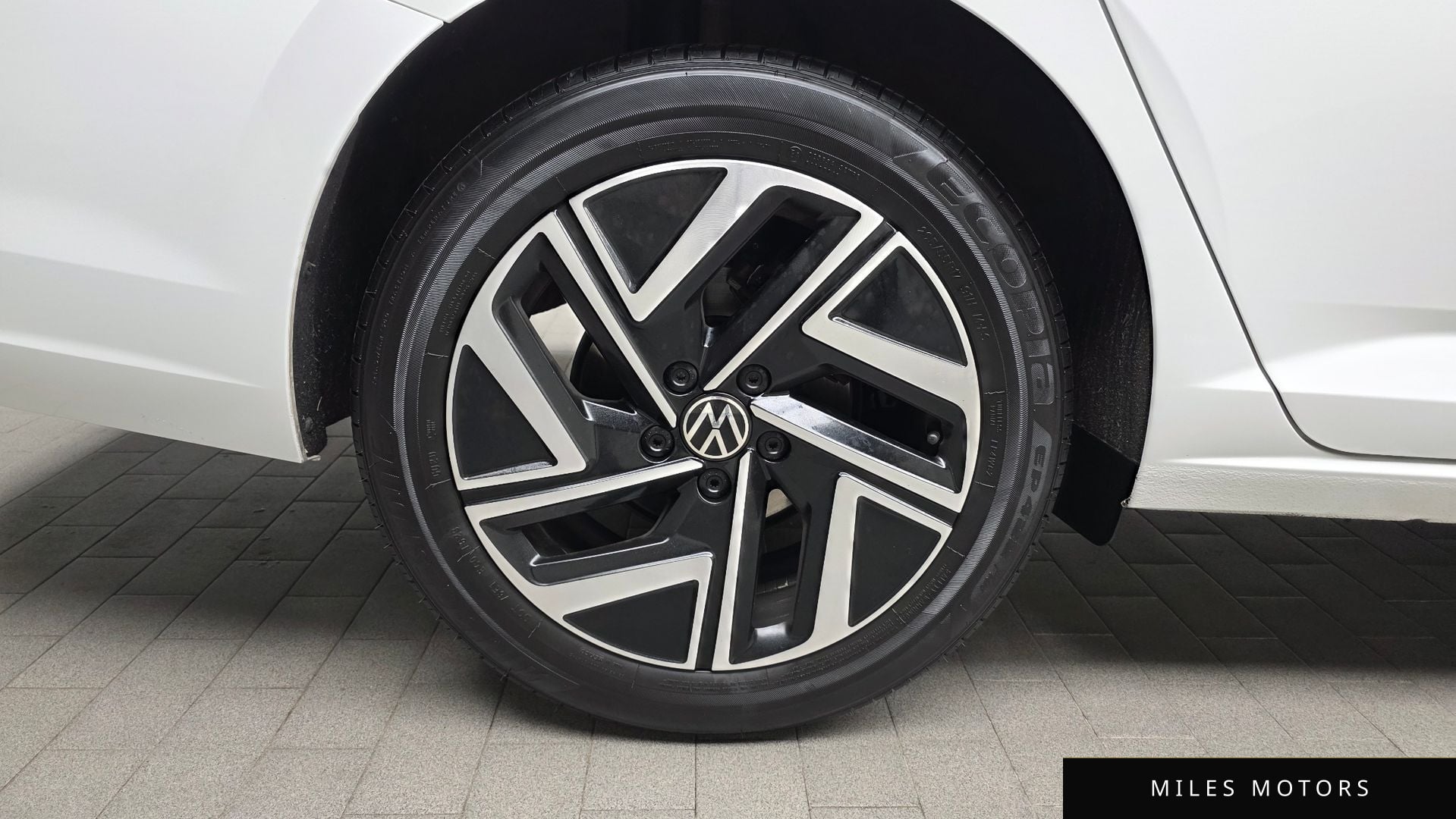 Volkswagen Jetta 2023 — миниатюра 5
