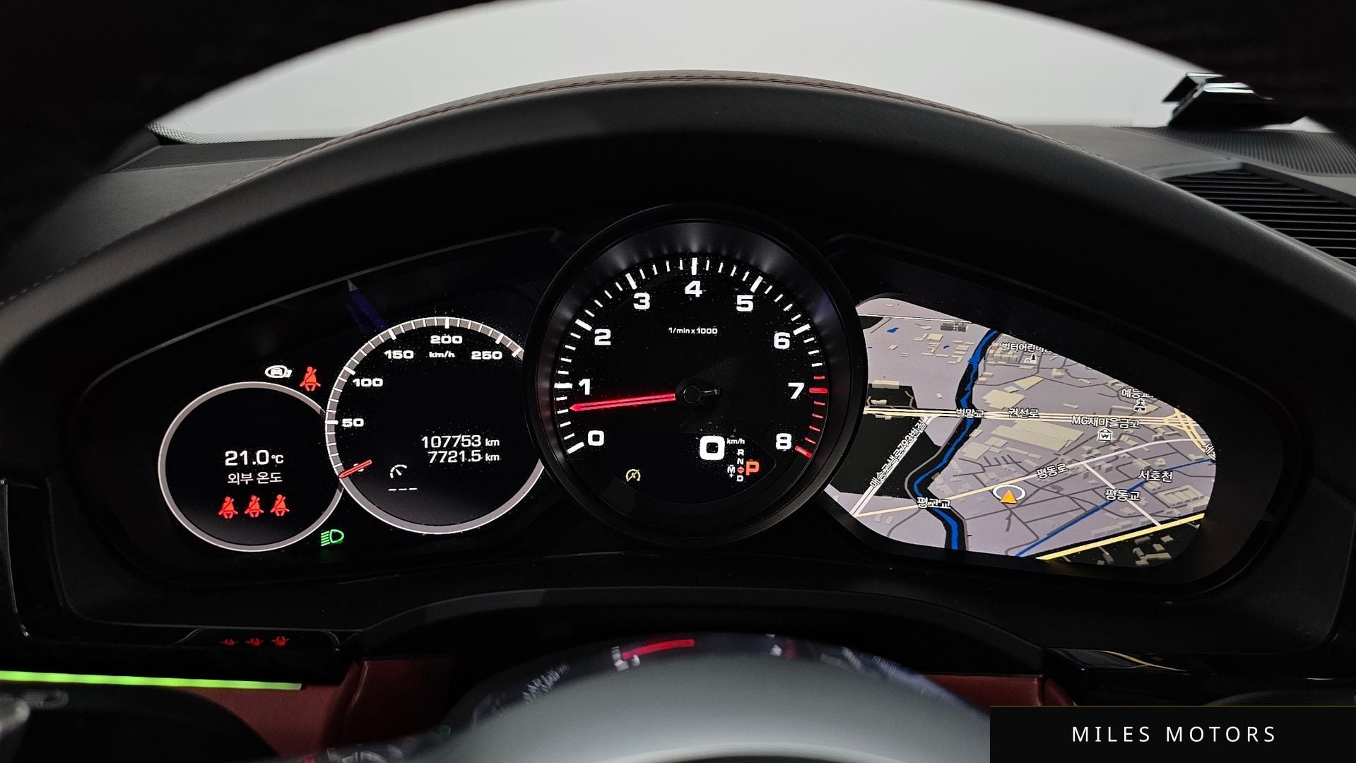 Porsche Cayenne 2021 — миниатюра 11