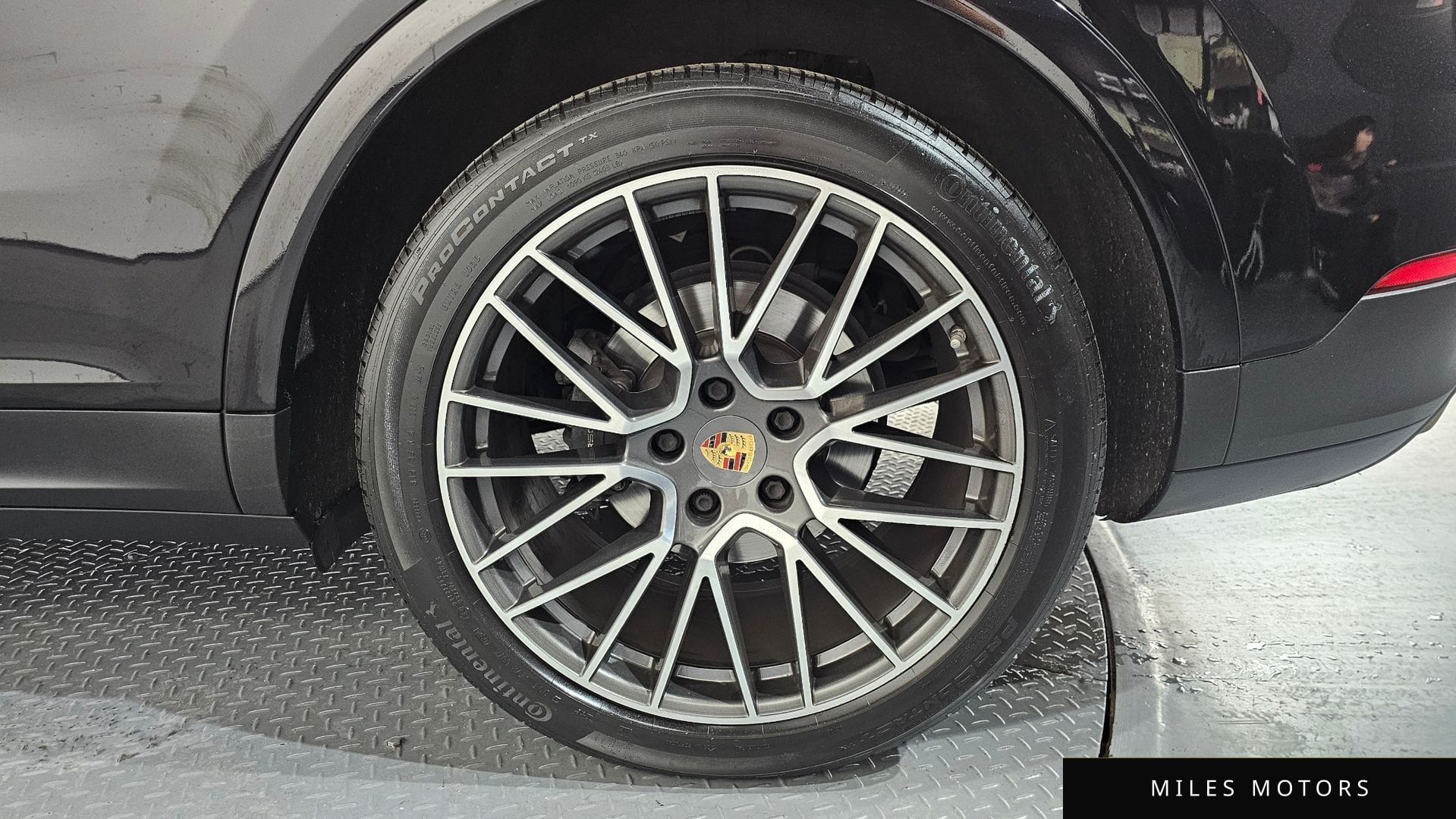 Porsche Cayenne 2021 — миниатюра 7