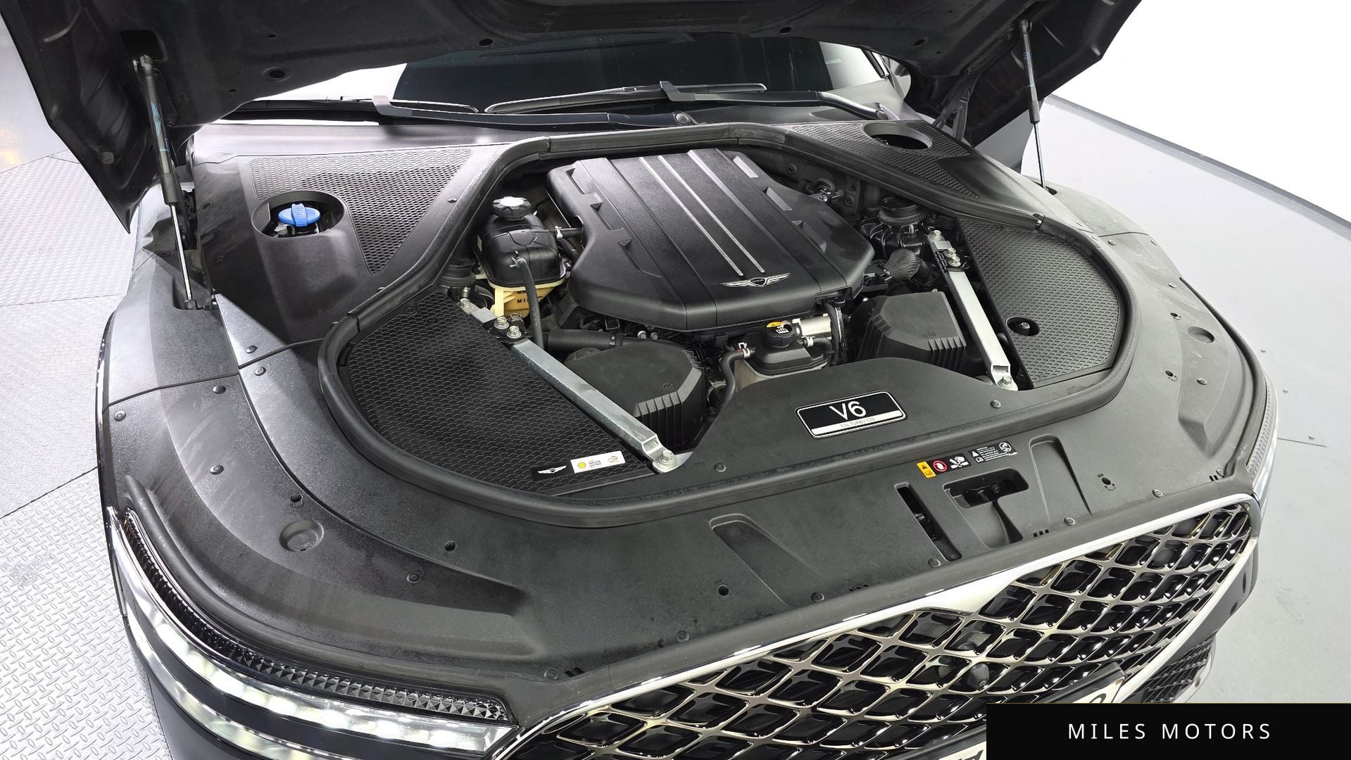 Genesis G90 (RS4) 2022 — миниатюра 6