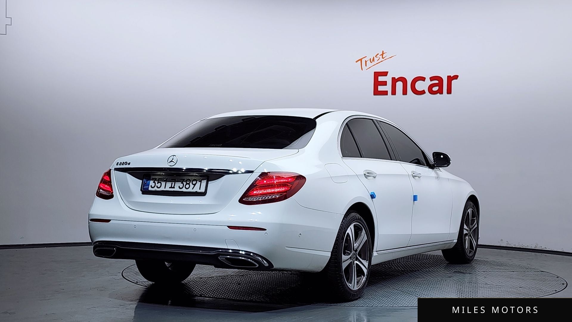 Mercedes-Benz E-Class W213 2019 — миниатюра 2