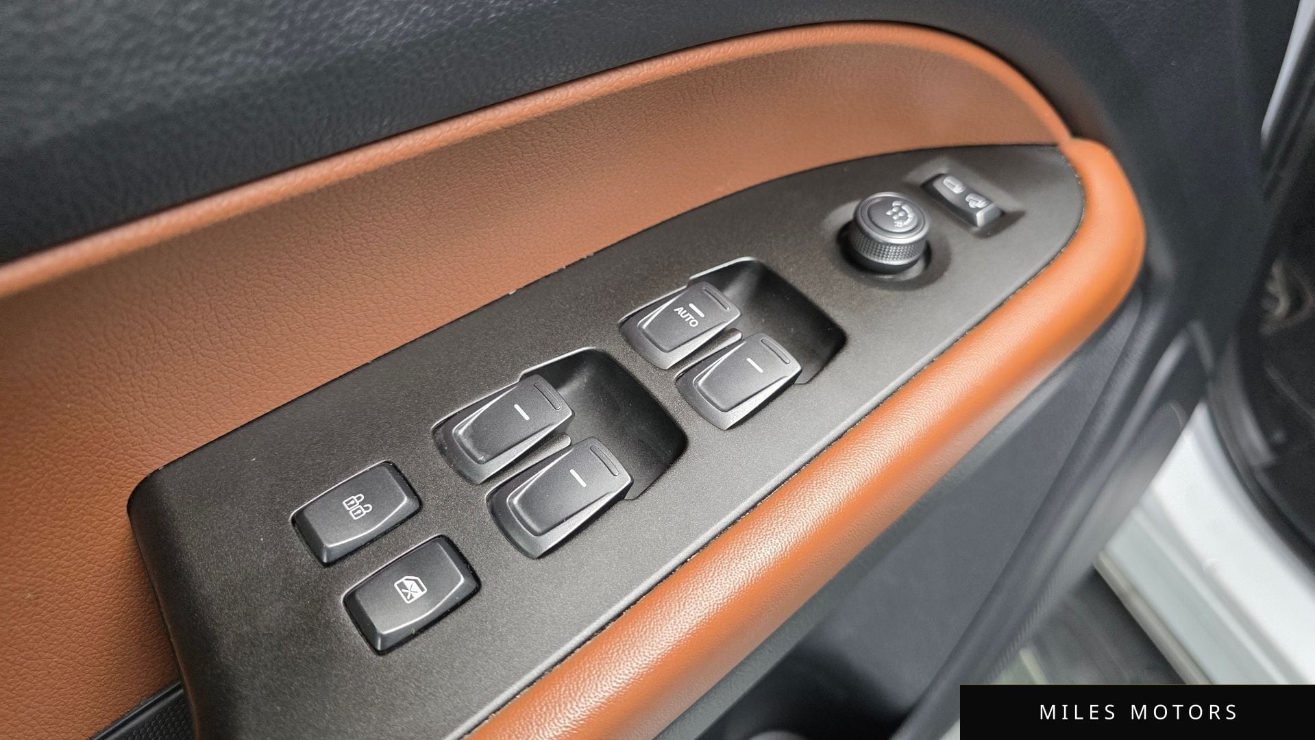 KG Mobility Rexton 2019 — миниатюра 12