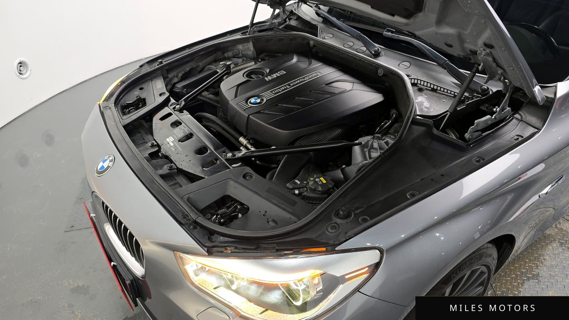 BMW 5 Series GT (F07) 2014 — миниатюра 6