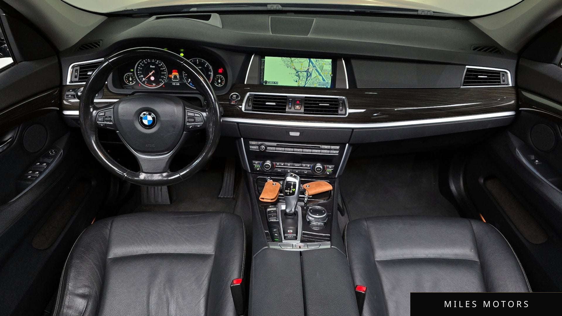 BMW 5 Series GT (F07) 2014 — миниатюра 10