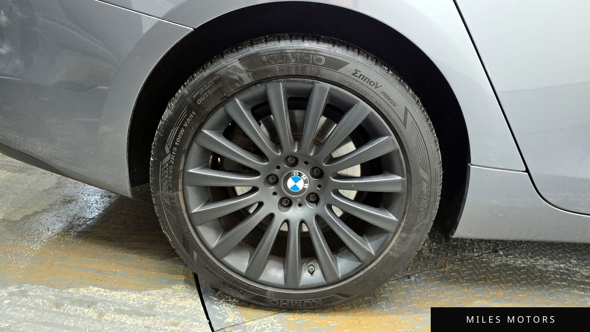 BMW 5 Series GT (F07) 2014 — миниатюра 7