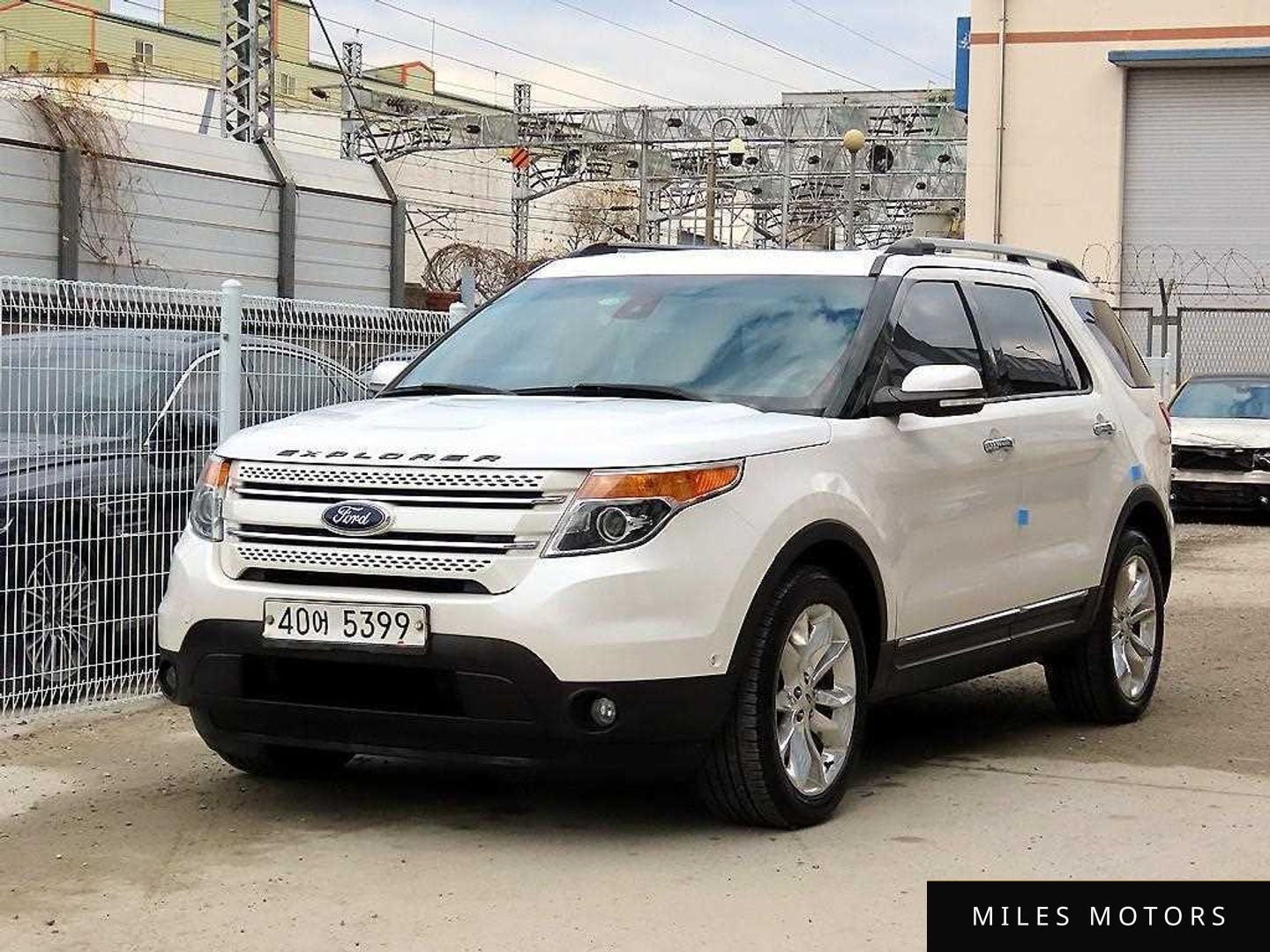 Ford Explorer 2014 — фото 1 из 12
