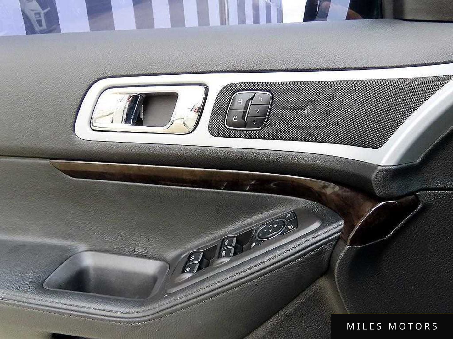 Ford Explorer 2014 — миниатюра 12