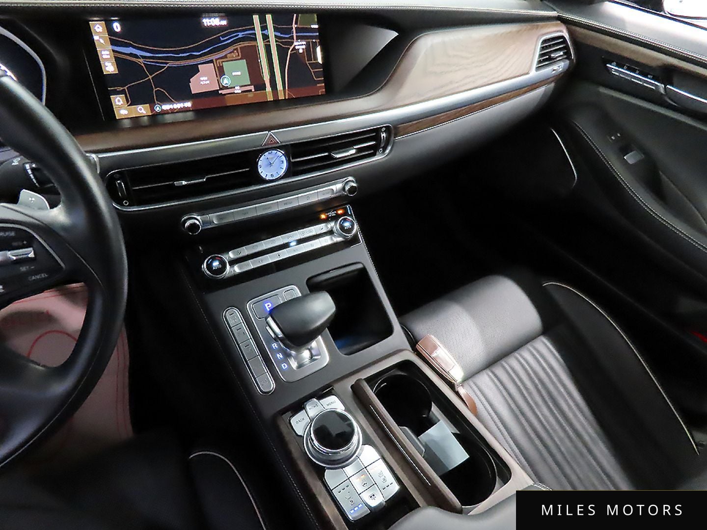 Genesis G90 2019 — миниатюра 10