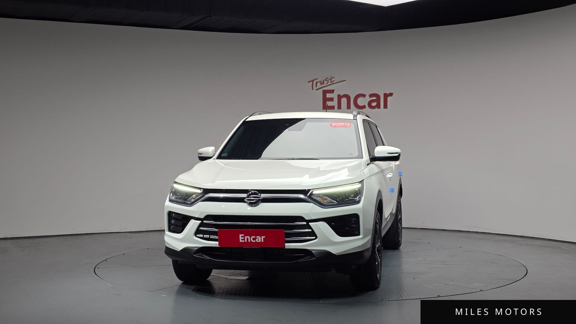 KG Mobility Beautiful Korando 2021 — миниатюра 2
