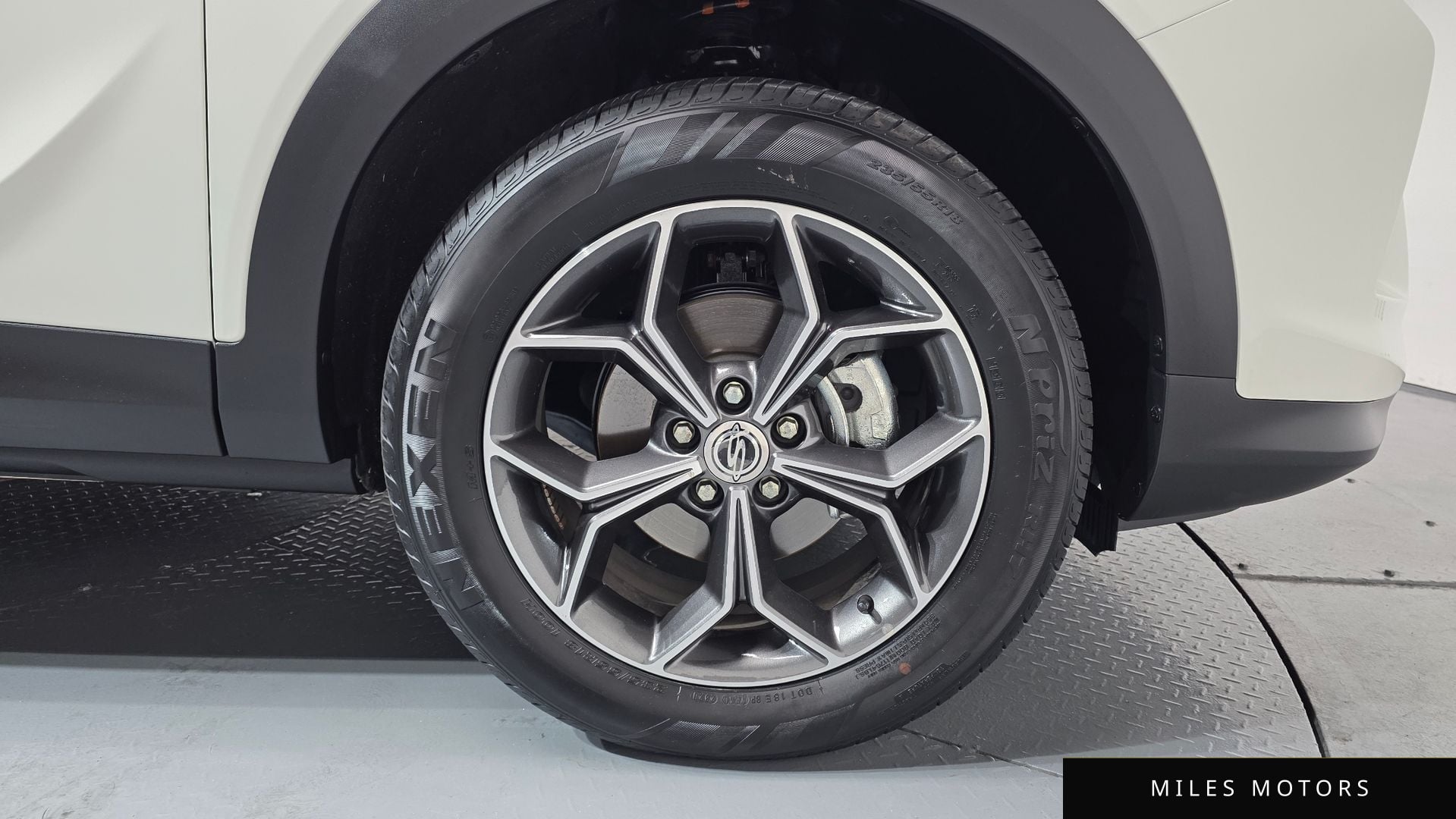 KG Mobility Beautiful Korando 2021 — миниатюра 4