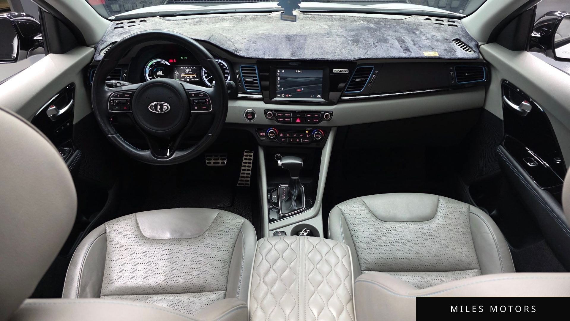 Kia Niro 2018 — миниатюра 10
