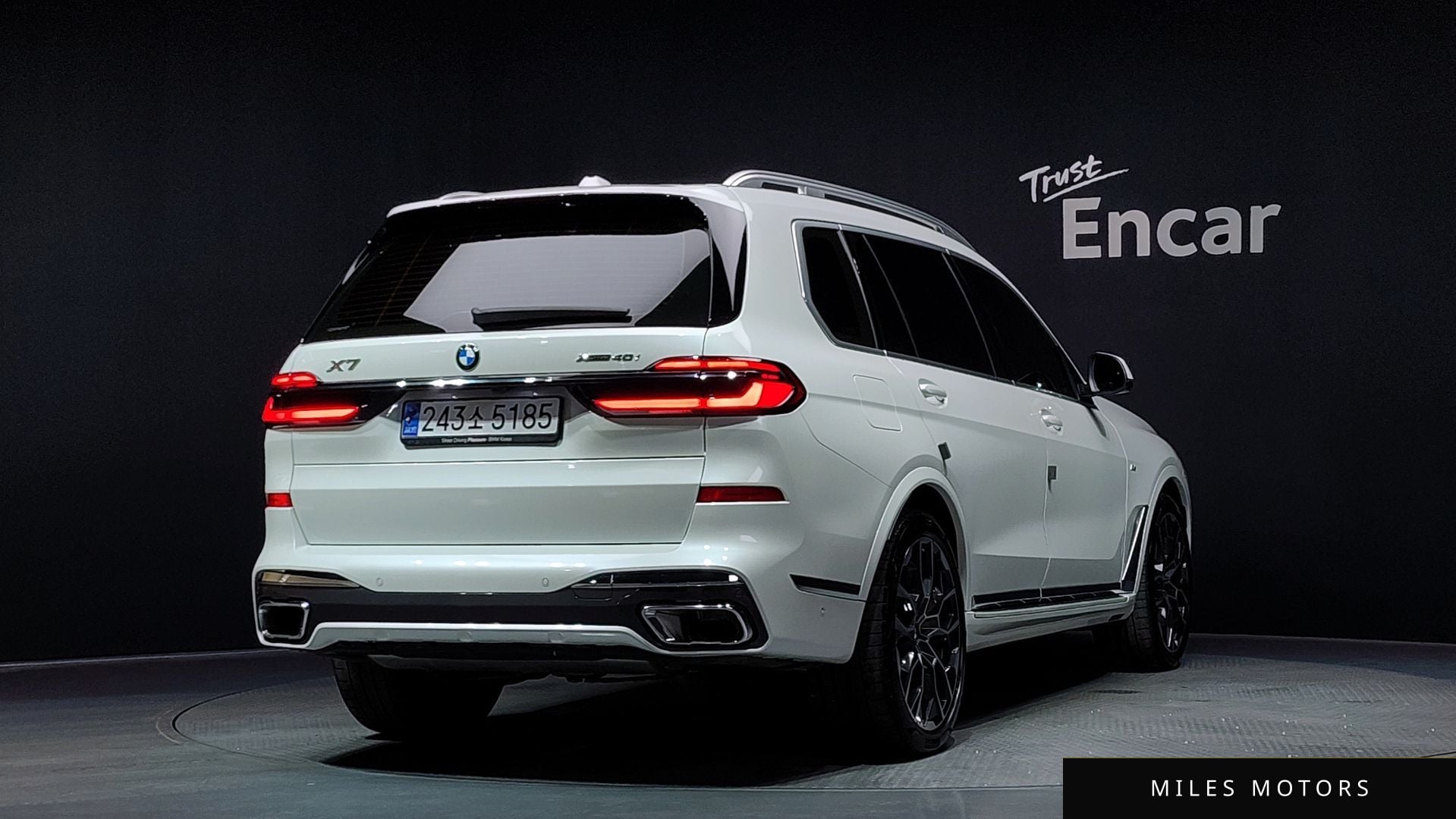 BMW X7 (G07) 2024 — миниатюра 2