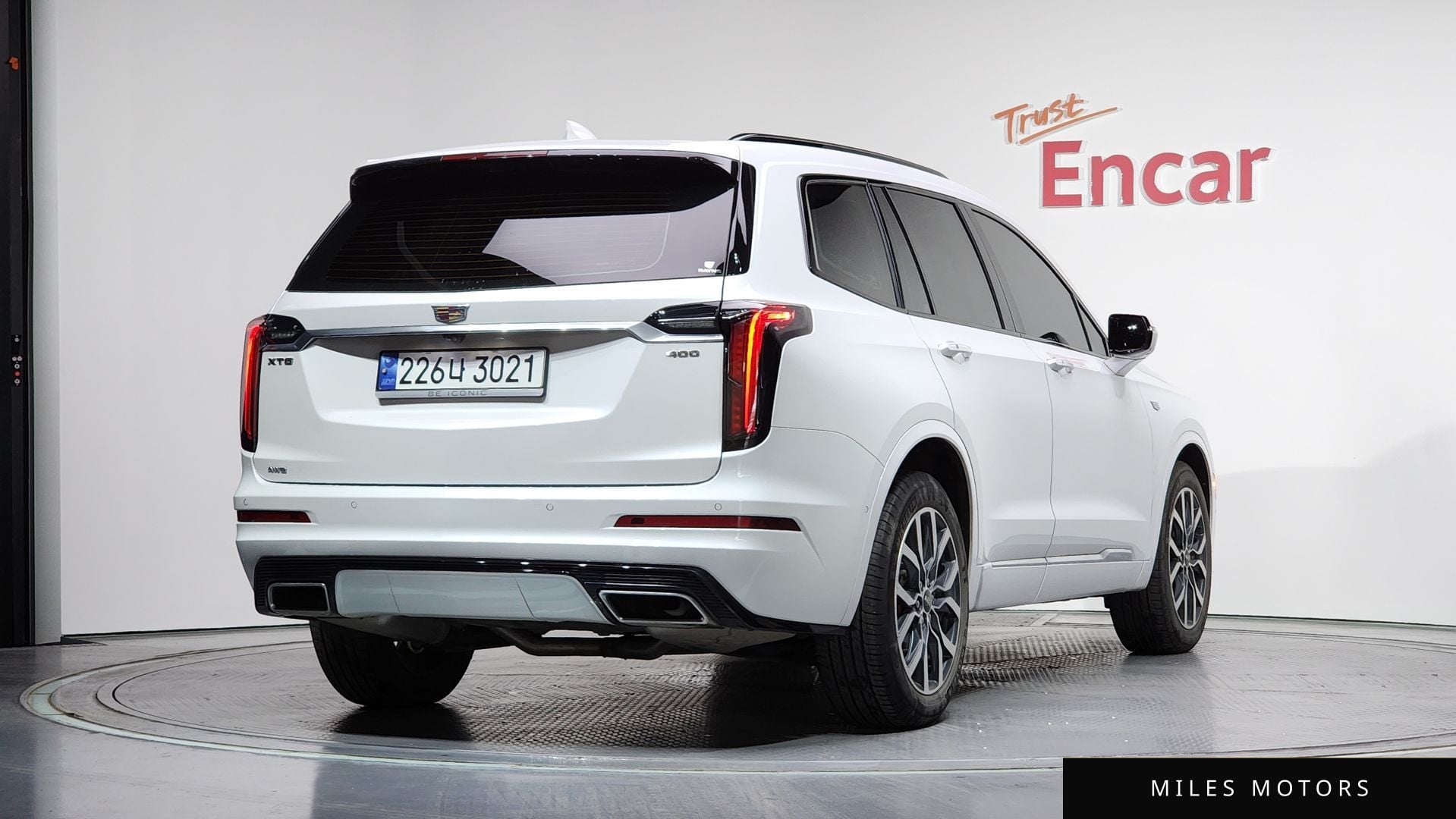 Cadillac XT6 2024 — миниатюра 2
