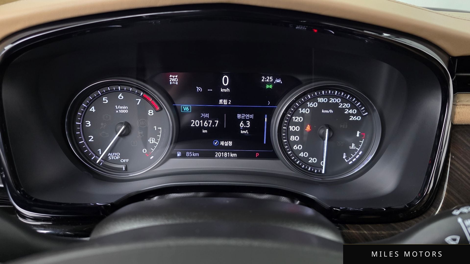 Cadillac XT6 2024 — миниатюра 8