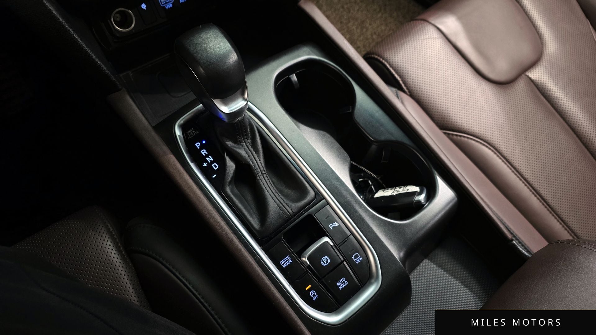 Hyundai Santafe 2019 — миниатюра 12