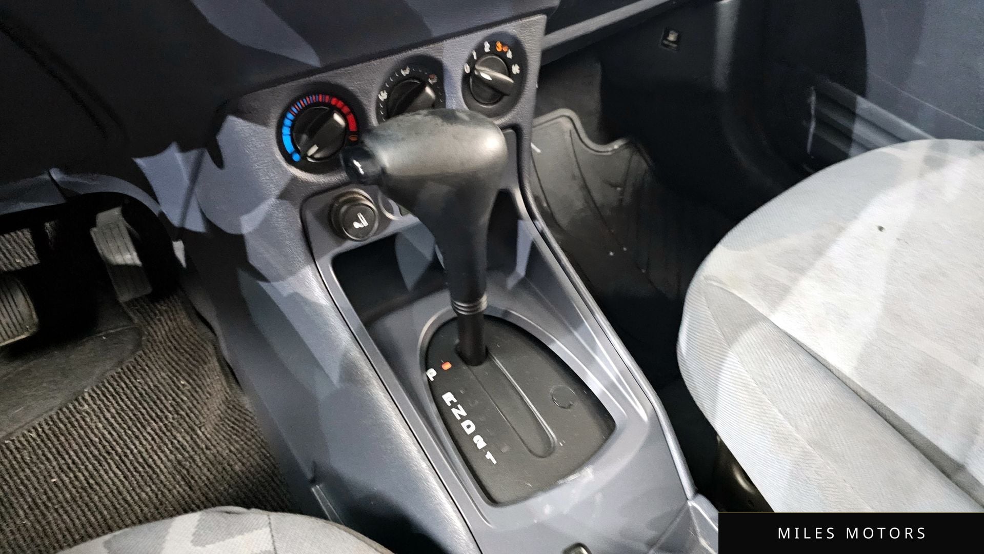 Ford Transit 2011 — миниатюра 9