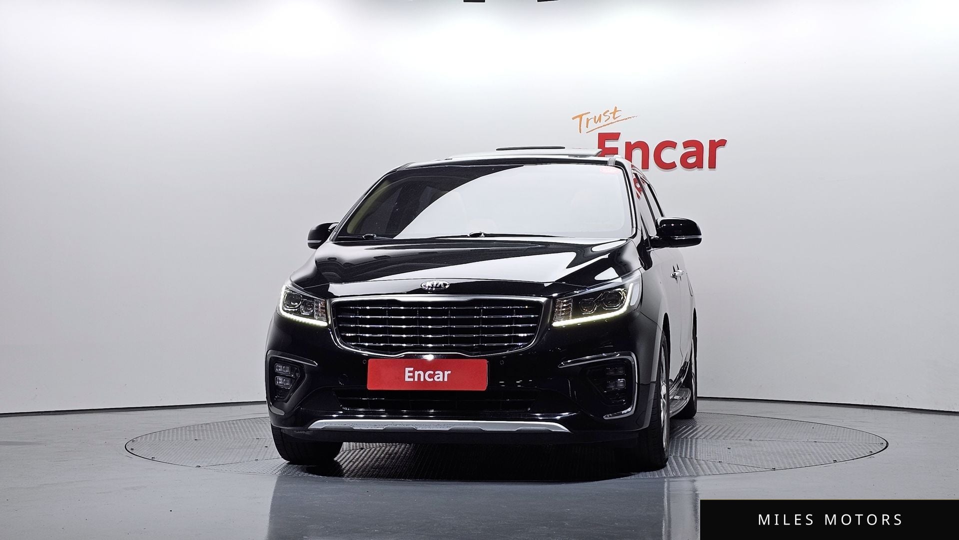 Kia Canival 2019 — миниатюра 3