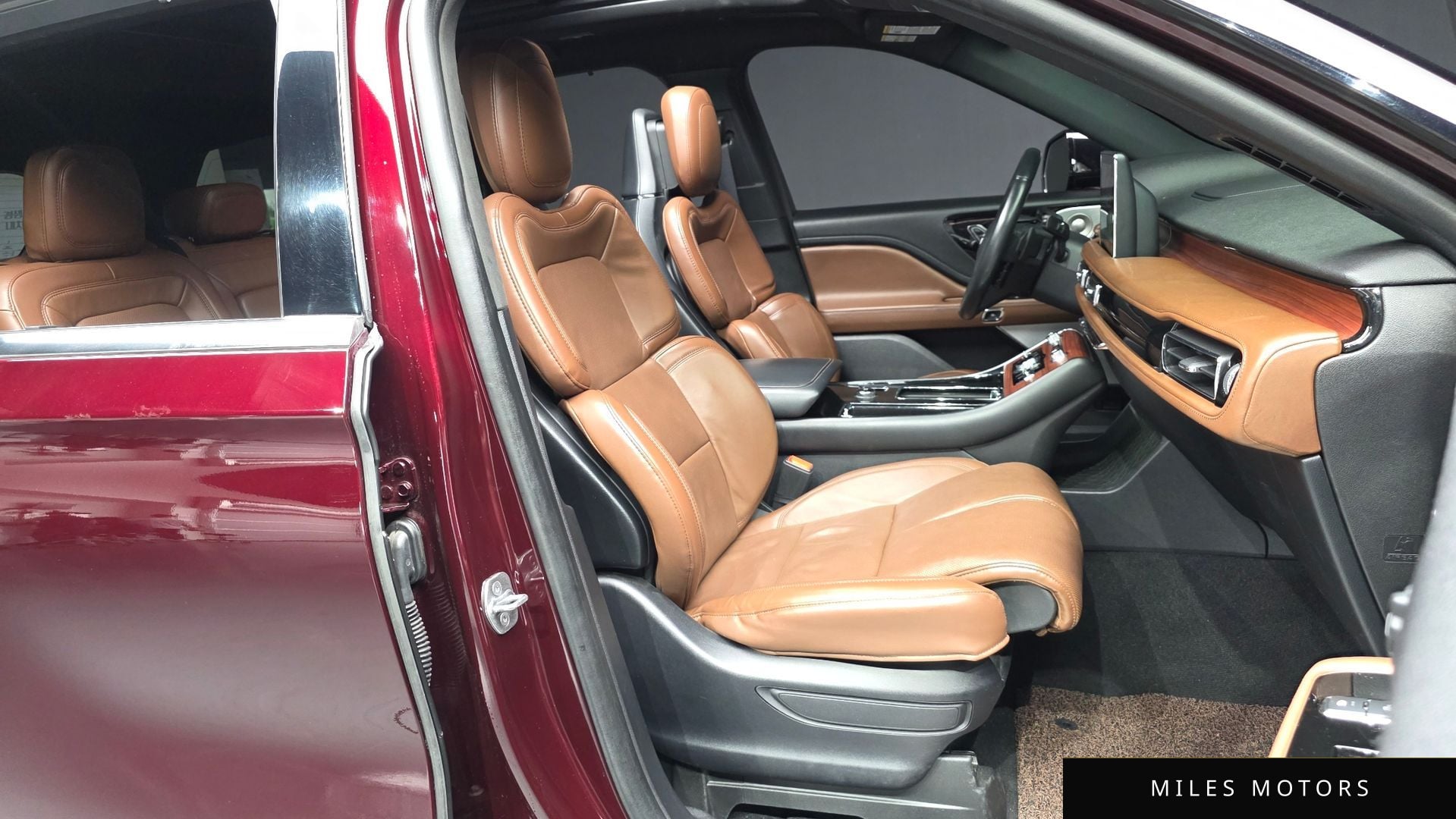 Lincoln Aviator 2021 — миниатюра 11
