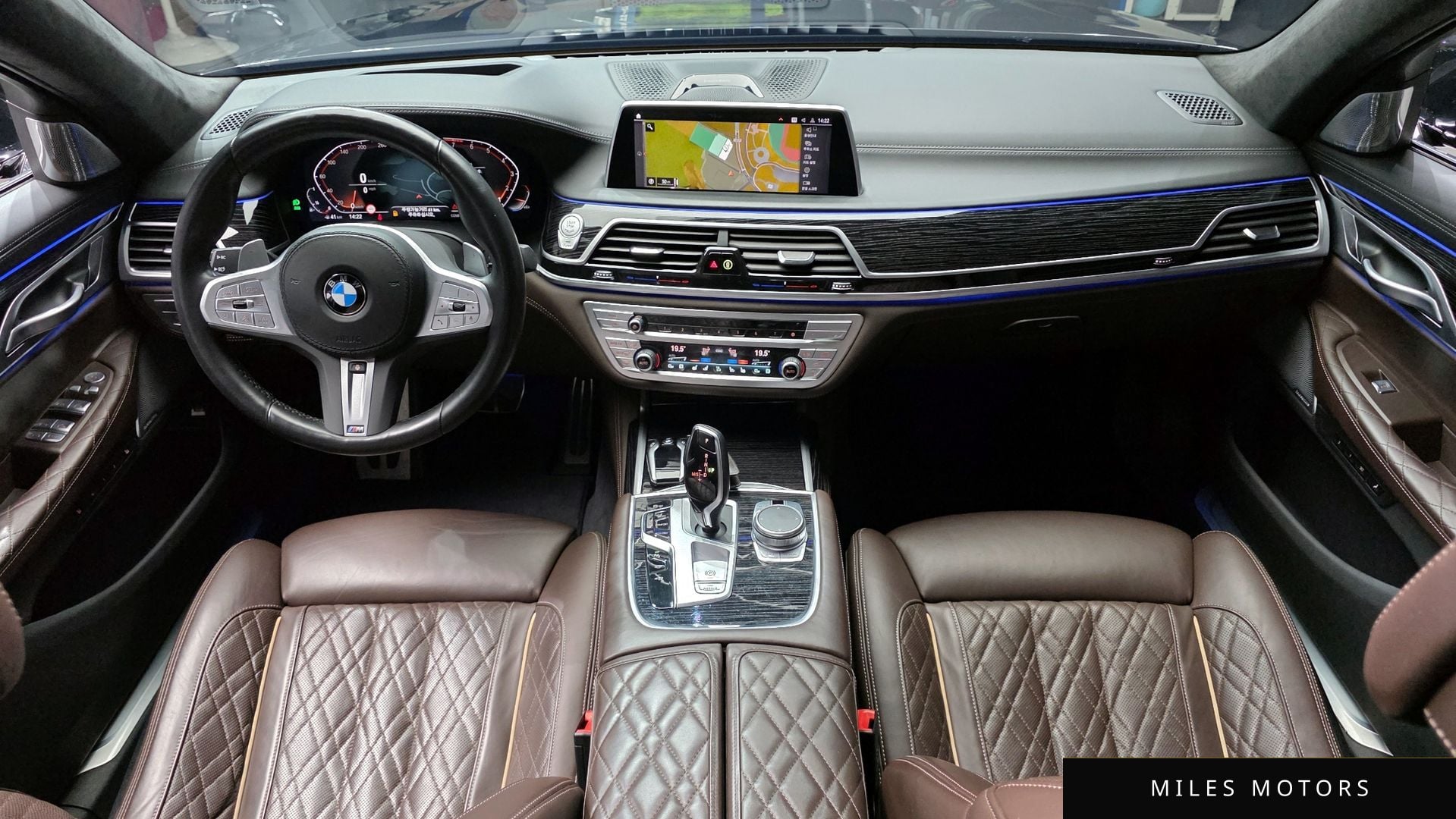BMW 7 Series (G11) 2022 — миниатюра 10