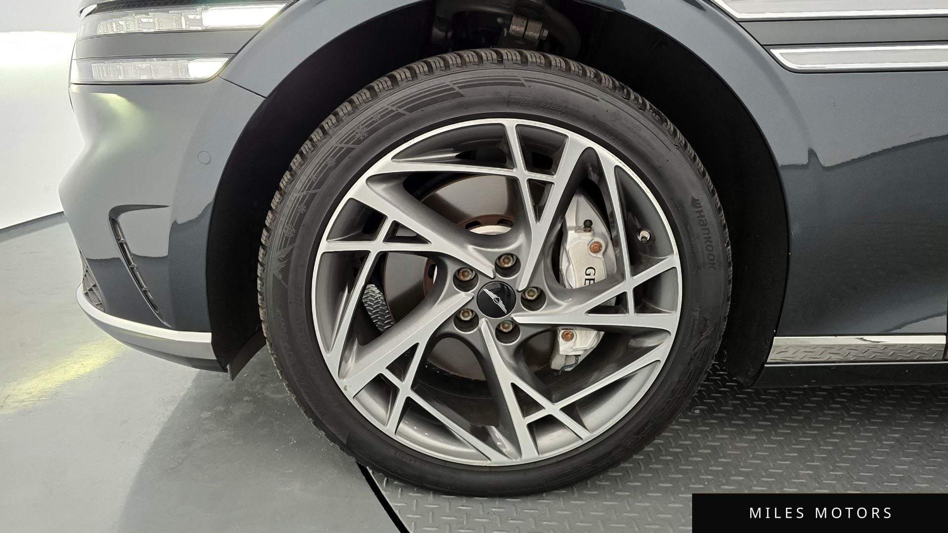 Genesis G90 (RS4) 2023 — миниатюра 5