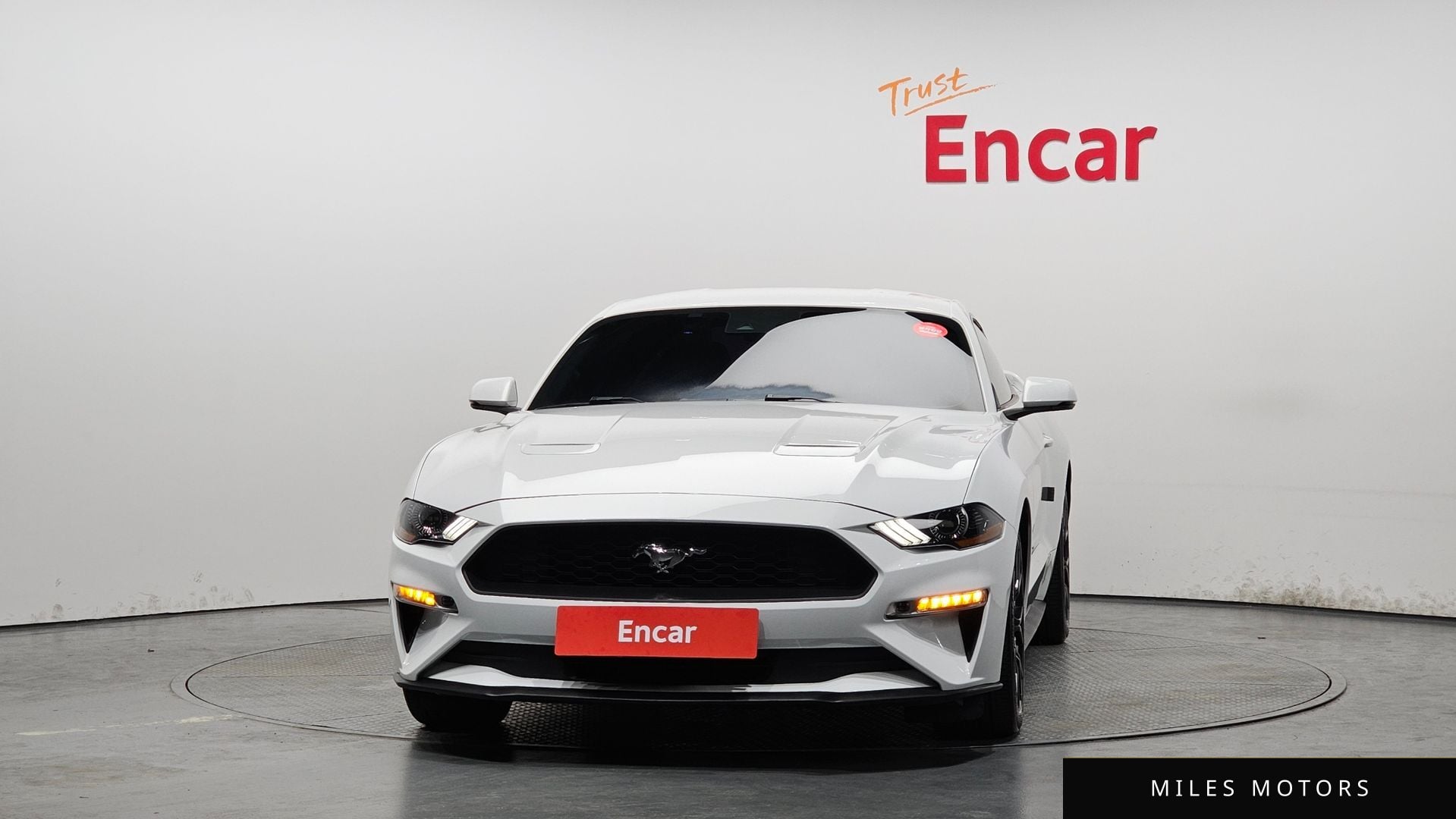 Ford Mustang 2019 — миниатюра 3
