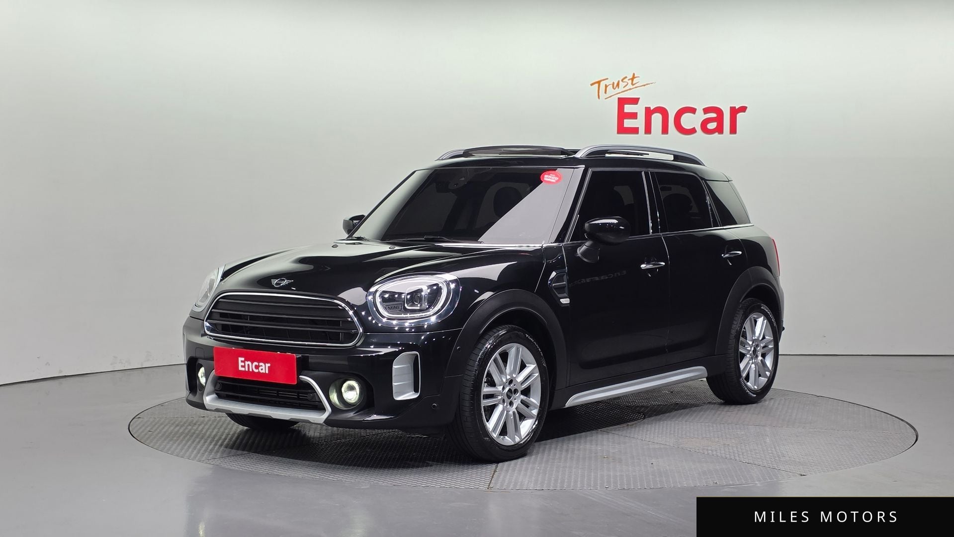 MINI Countryman 2023 — фото 1 из 12