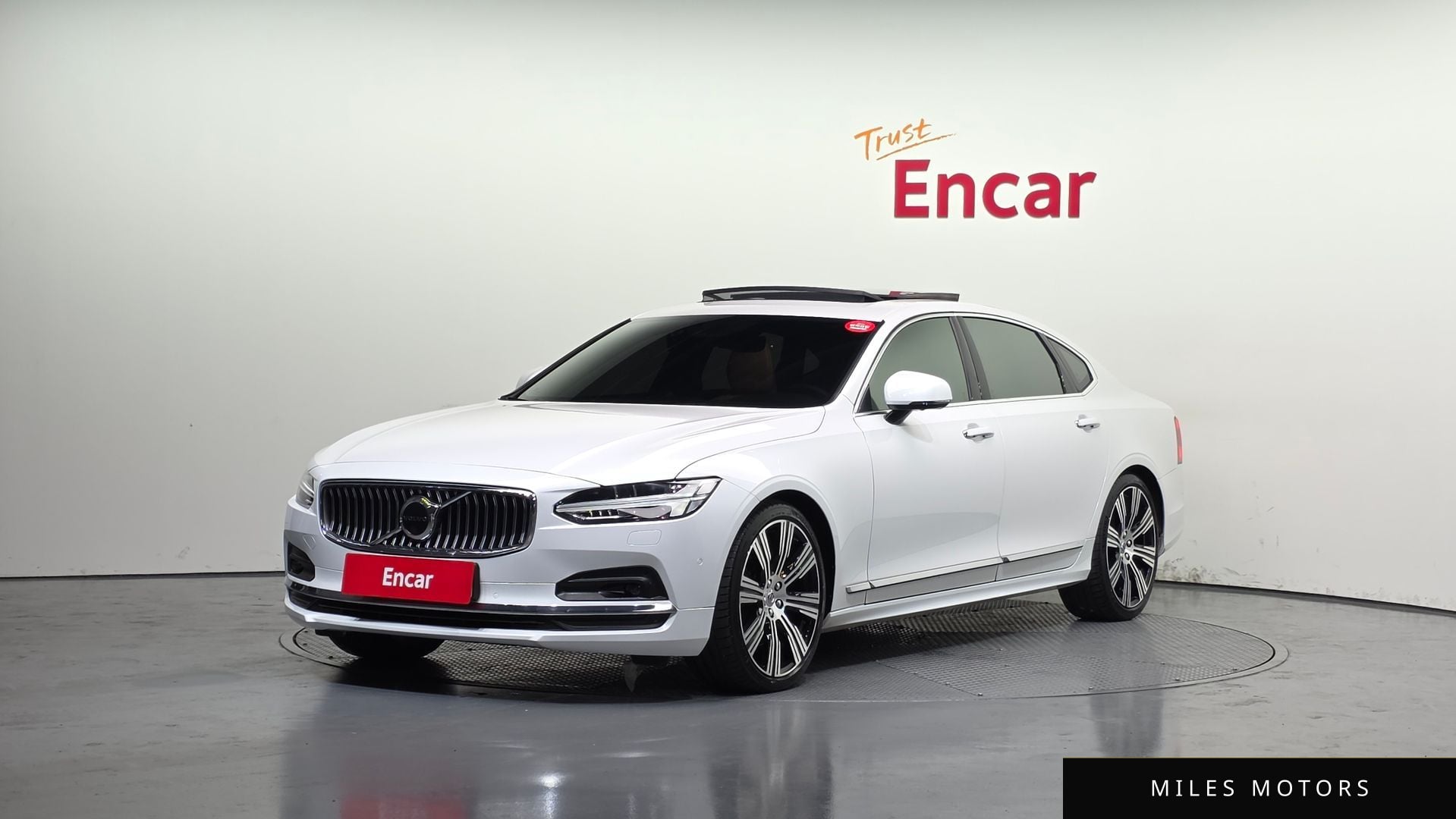Volvo S90 2021 — фото 1 из 12
