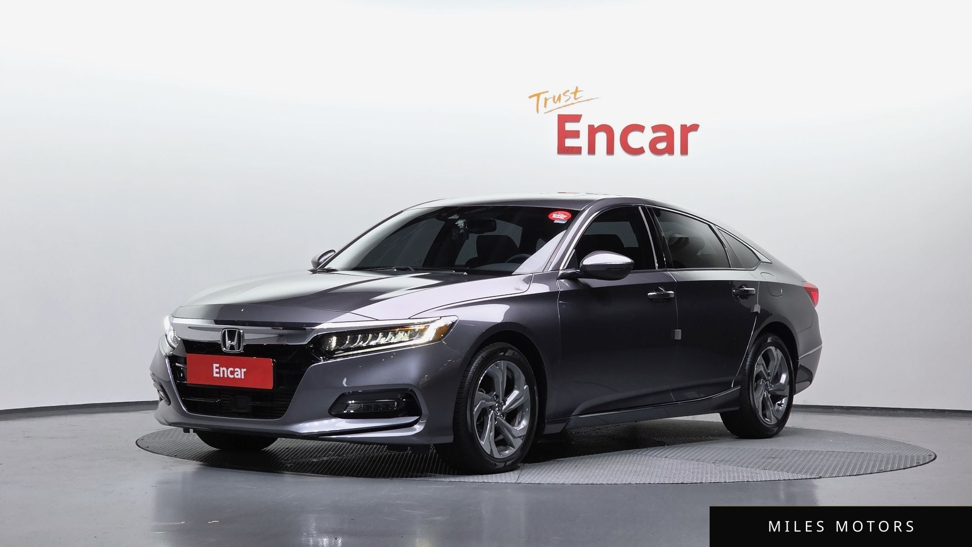 Honda Accord 2019 — фото 1 из 12