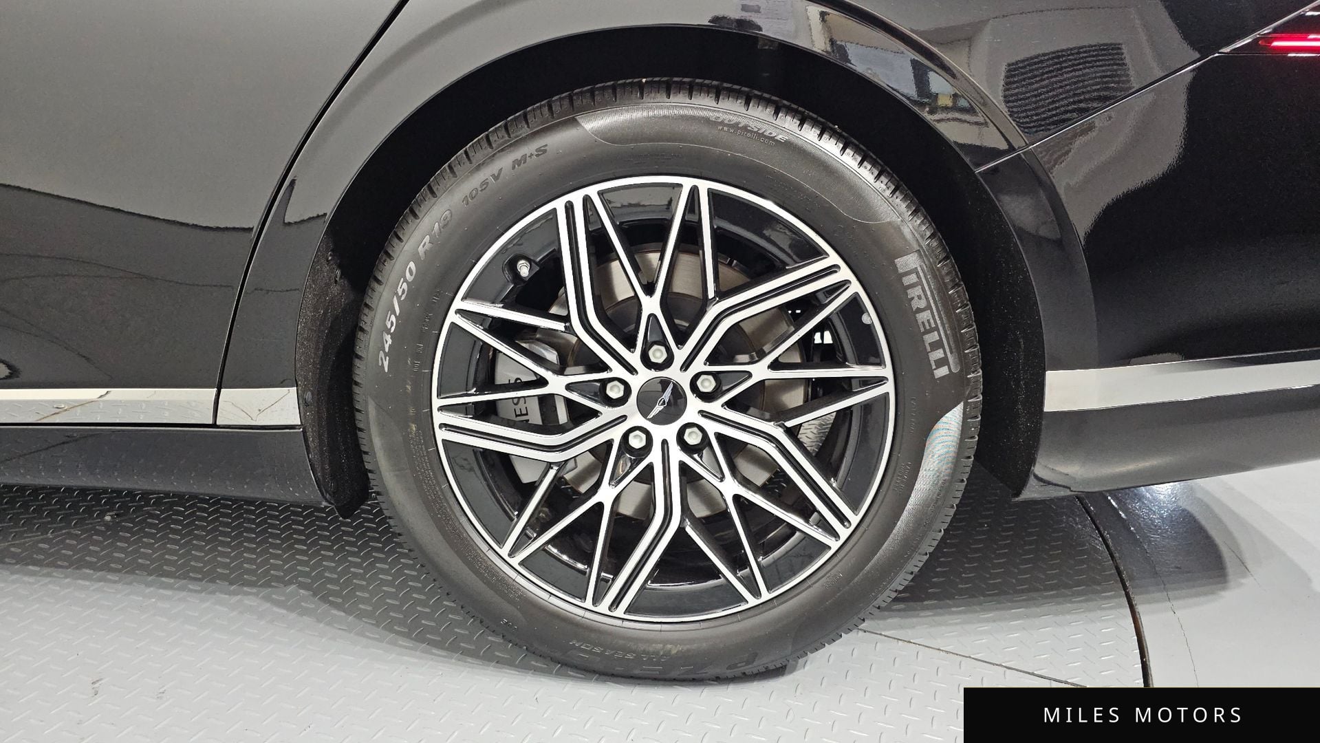Genesis G90 (RS4) 2023 — миниатюра 7