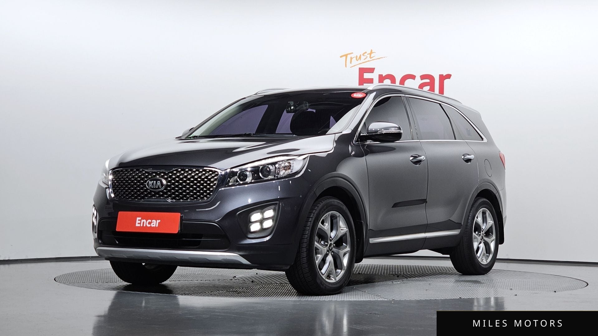 Kia Sorento 2016 — фото 1 из 12