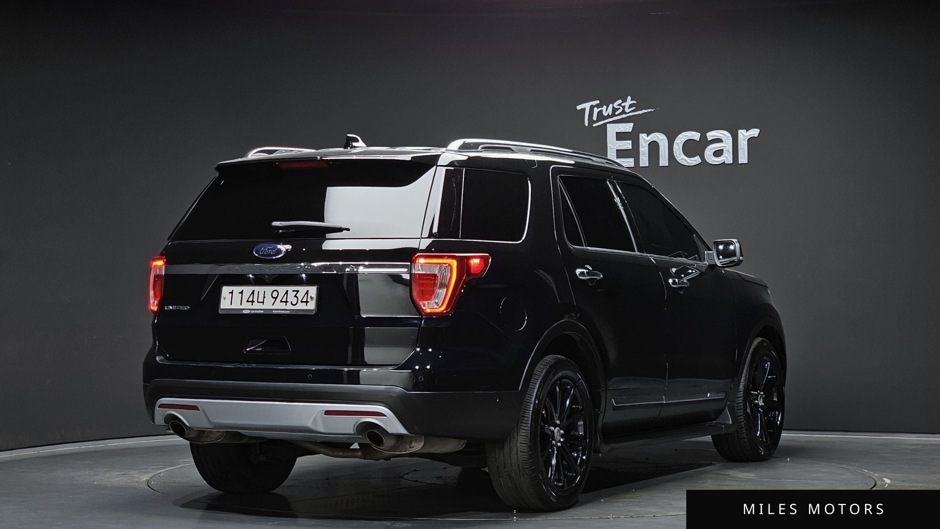 Ford Explorer 2016 — миниатюра 2
