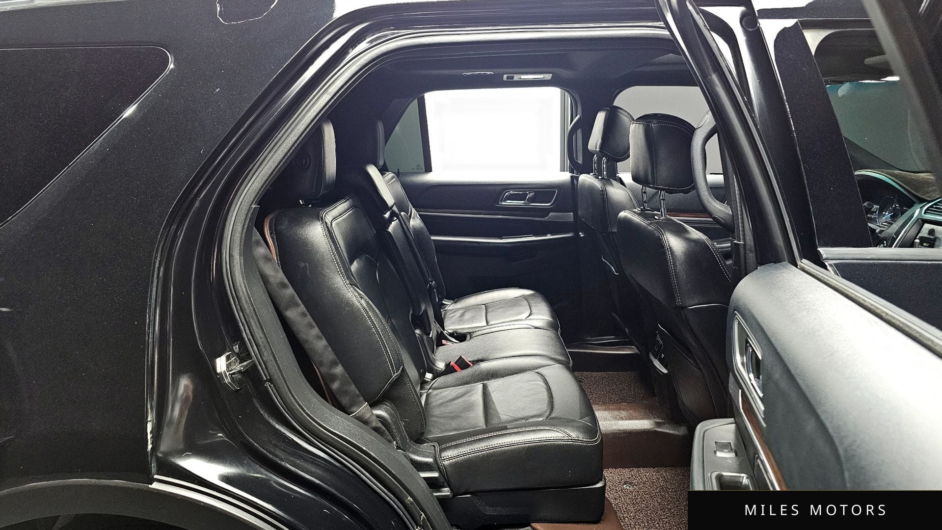 Ford Explorer 2016 — миниатюра 11