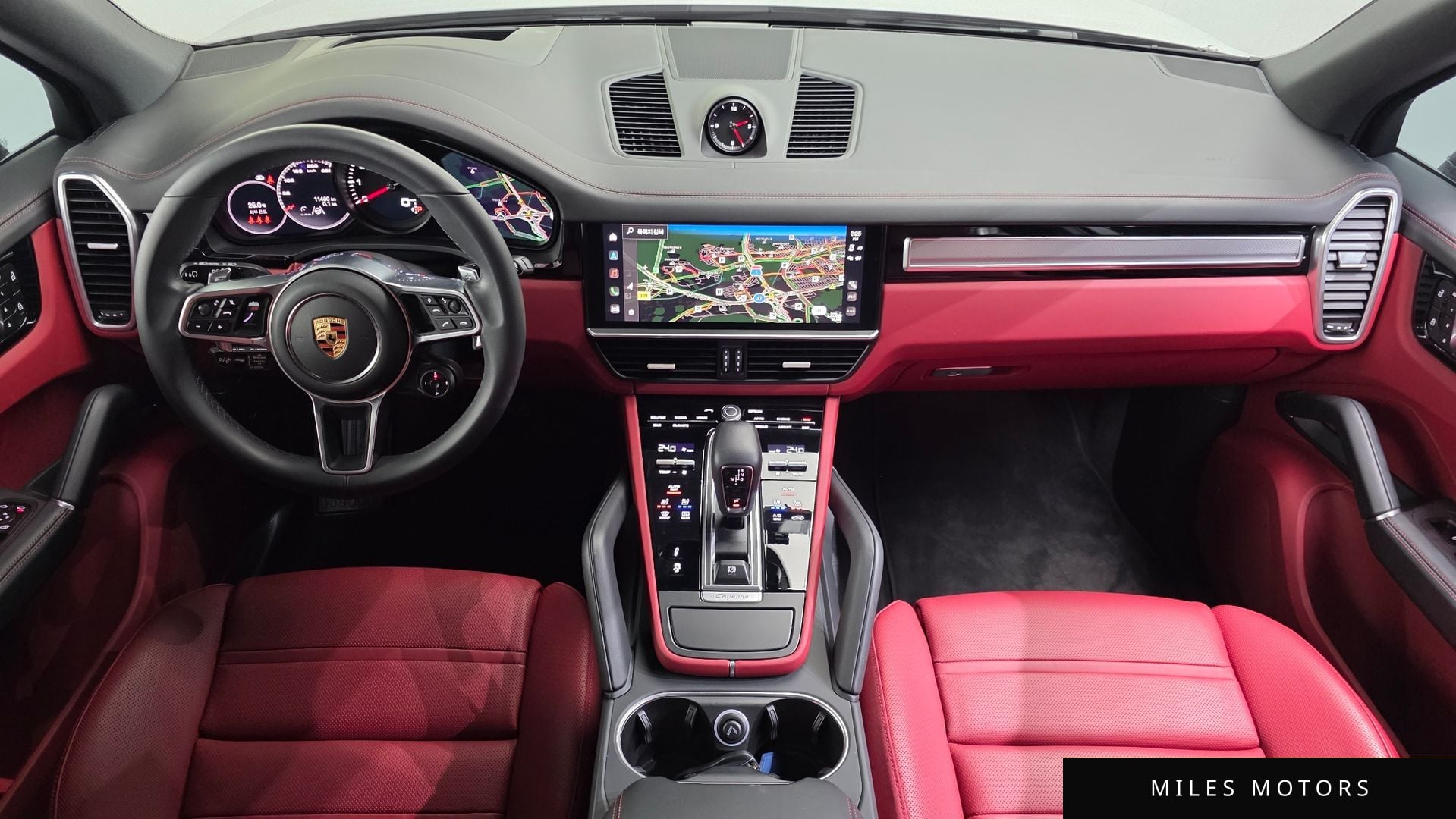 Porsche Cayenne 2023 — миниатюра 7