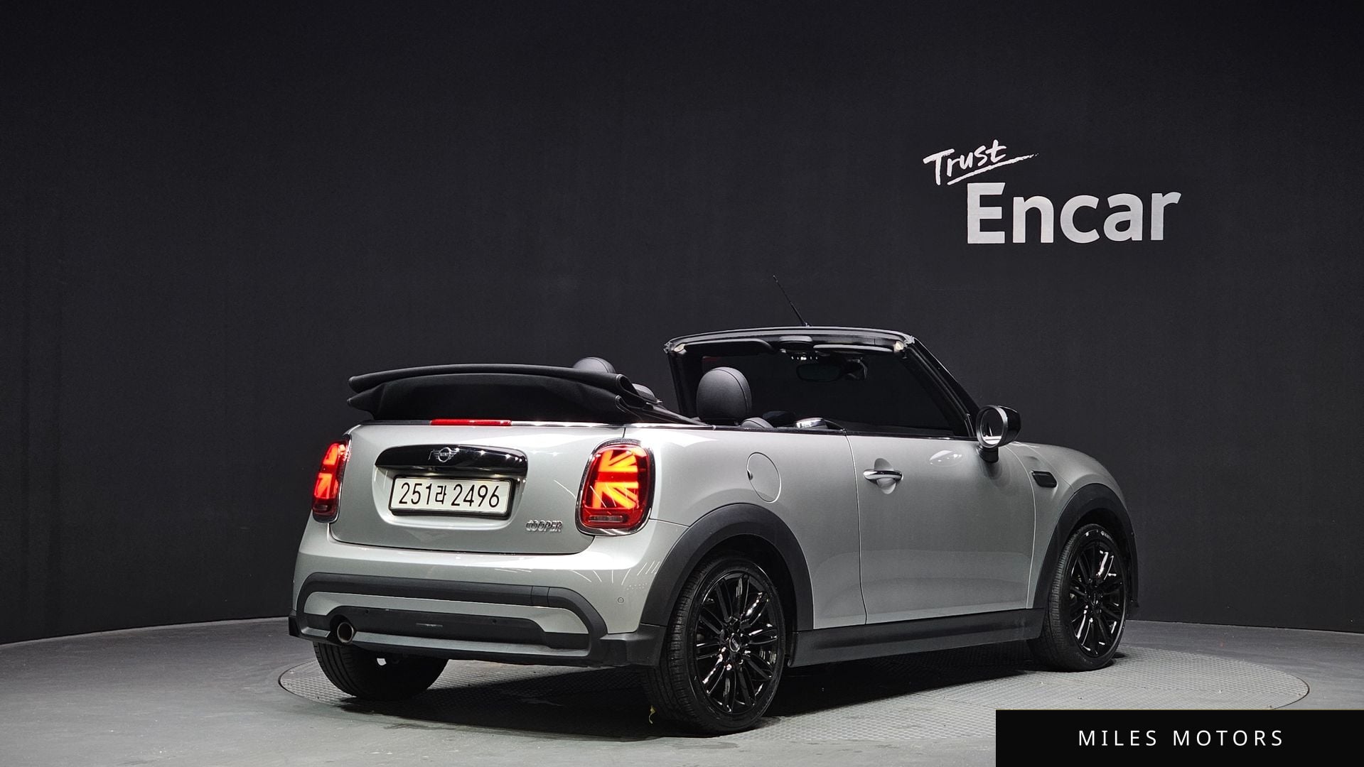 MINI Cooper Convertible 2024 — миниатюра 2