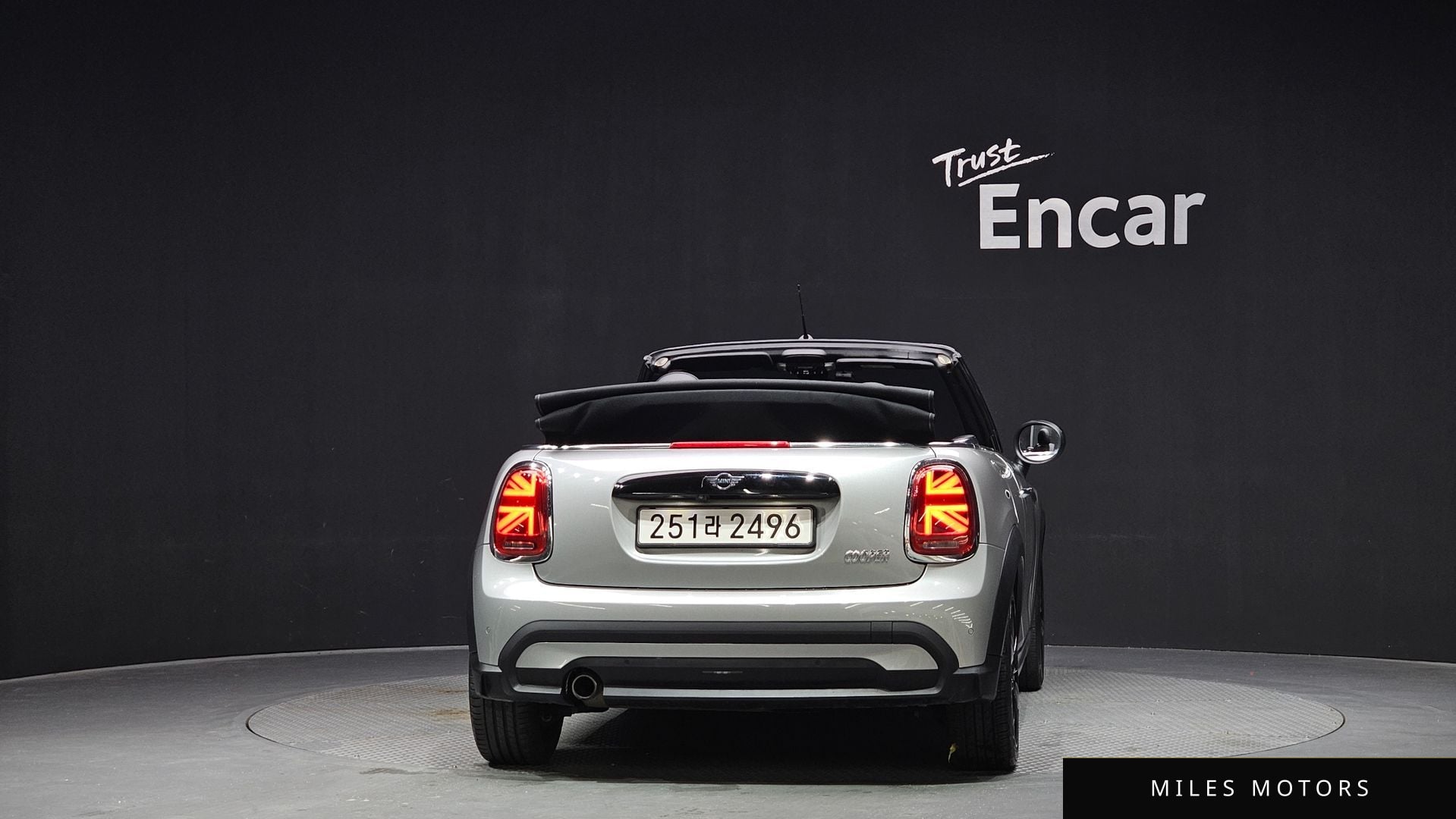 MINI Cooper Convertible 2024 — миниатюра 4