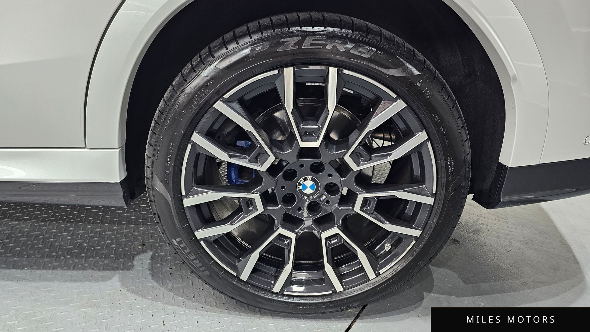 BMW X6 (G06) 2025 — миниатюра 5