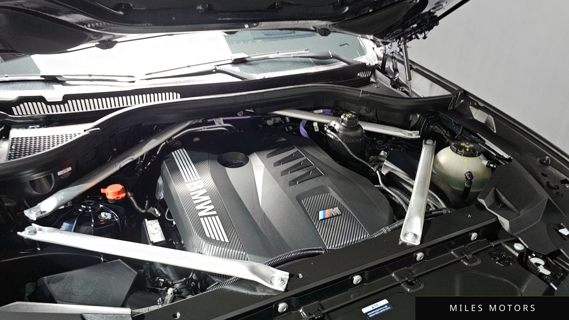 BMW X6 (G06) 2025 — миниатюра 6