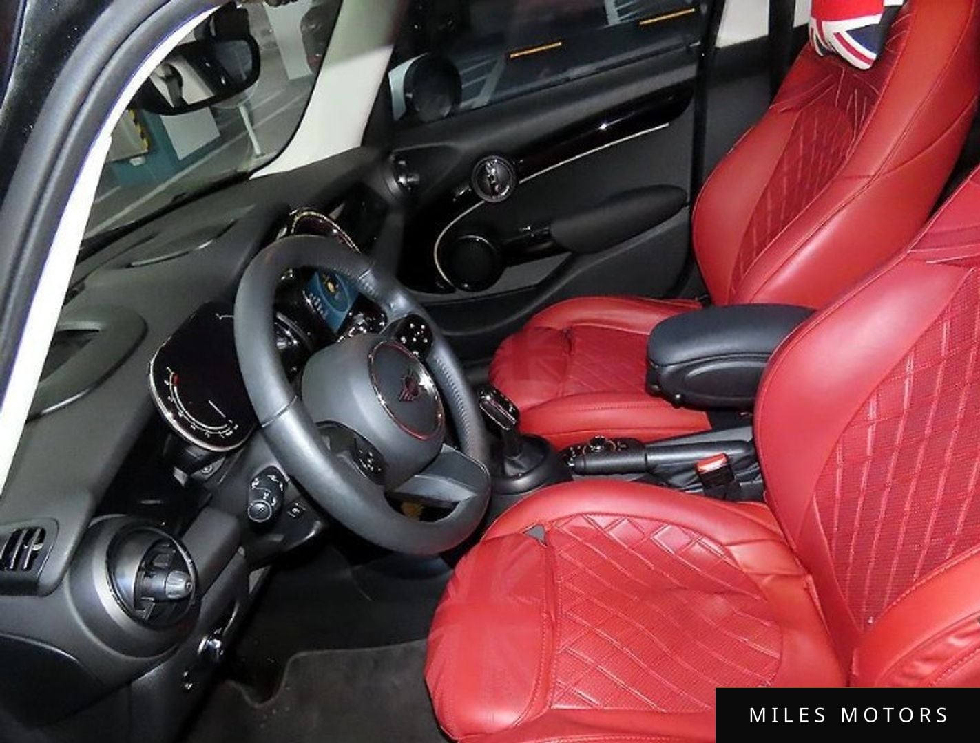 MINI Cooper 2023 — миниатюра 6