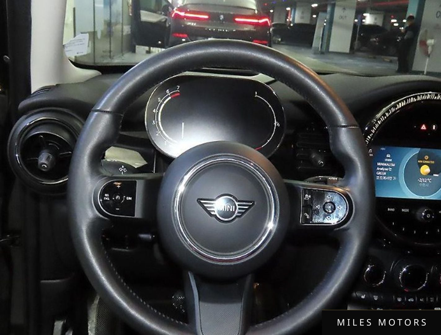 MINI Cooper 2023 — миниатюра 8